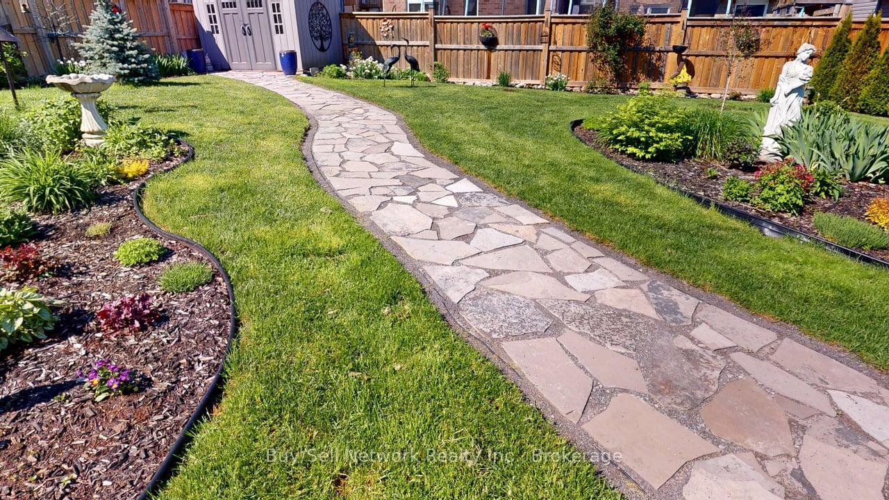 Photo 38 of 12 Summer Lane, Peterborough, Northcrest Ward 5 — HOMEH