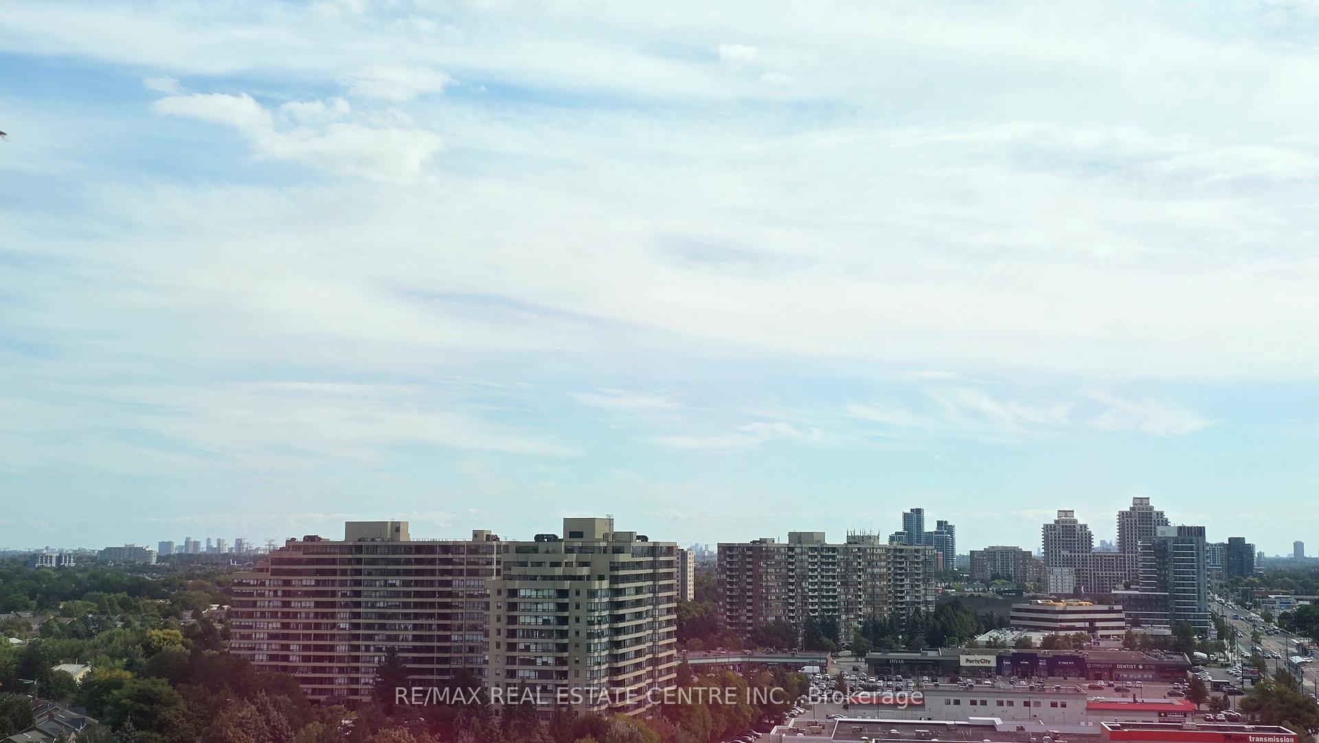 Photo 14 of Unit PH207, 18 Harding Boulevard, Richmond Hill, Harding — HOMEH