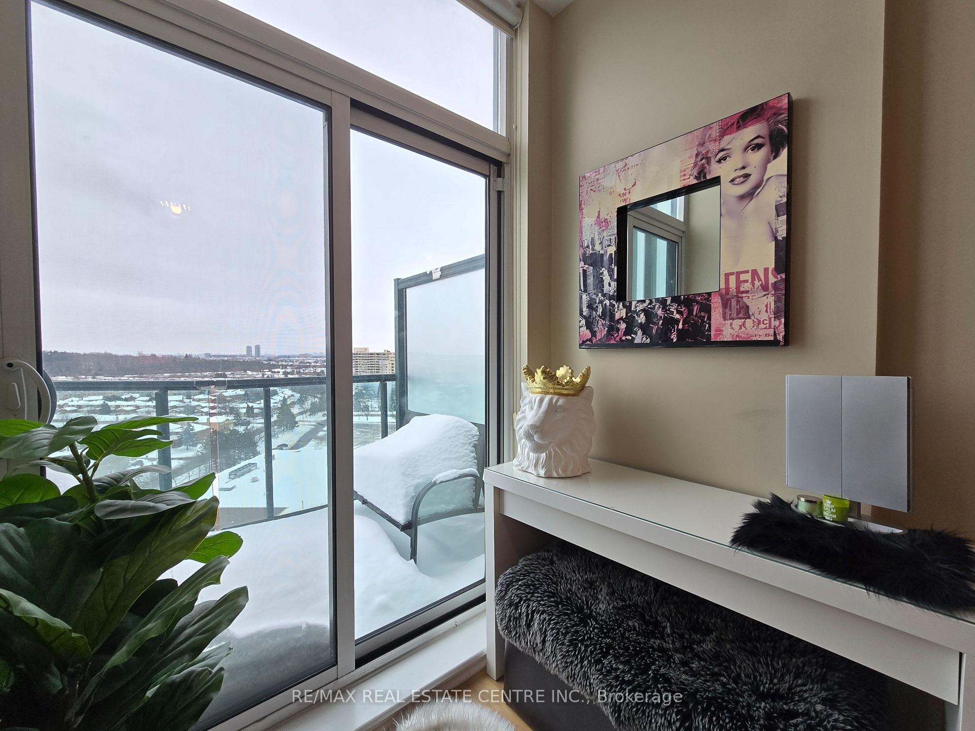 Photo 17 of Unit PH207, 18 Harding Boulevard, Richmond Hill, Harding — HOMEH