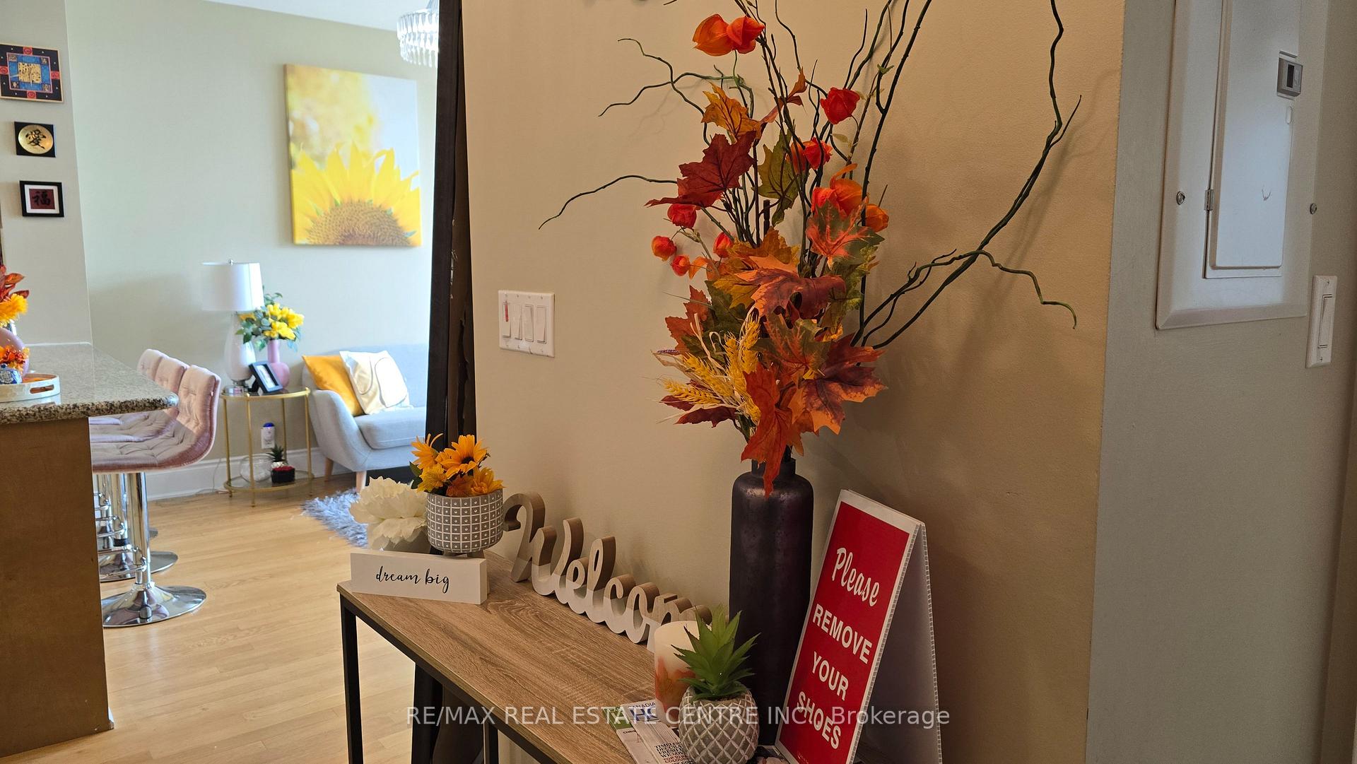Photo 26 of Unit PH207, 18 Harding Boulevard, Richmond Hill, Harding — HOMEH