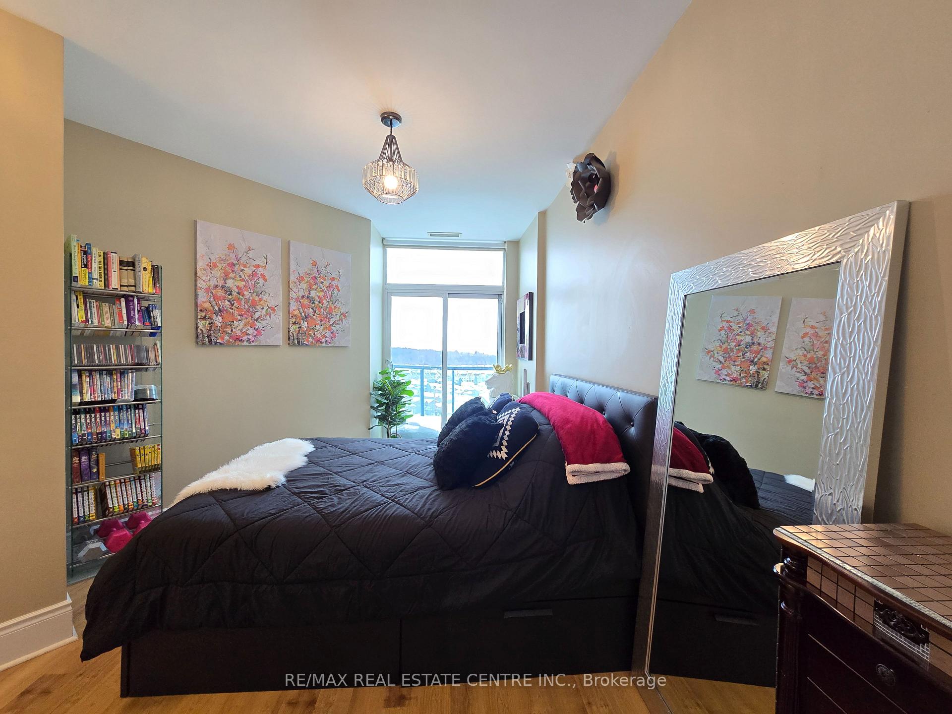 Photo 30 of Unit PH207, 18 Harding Boulevard, Richmond Hill, Harding — HOMEH