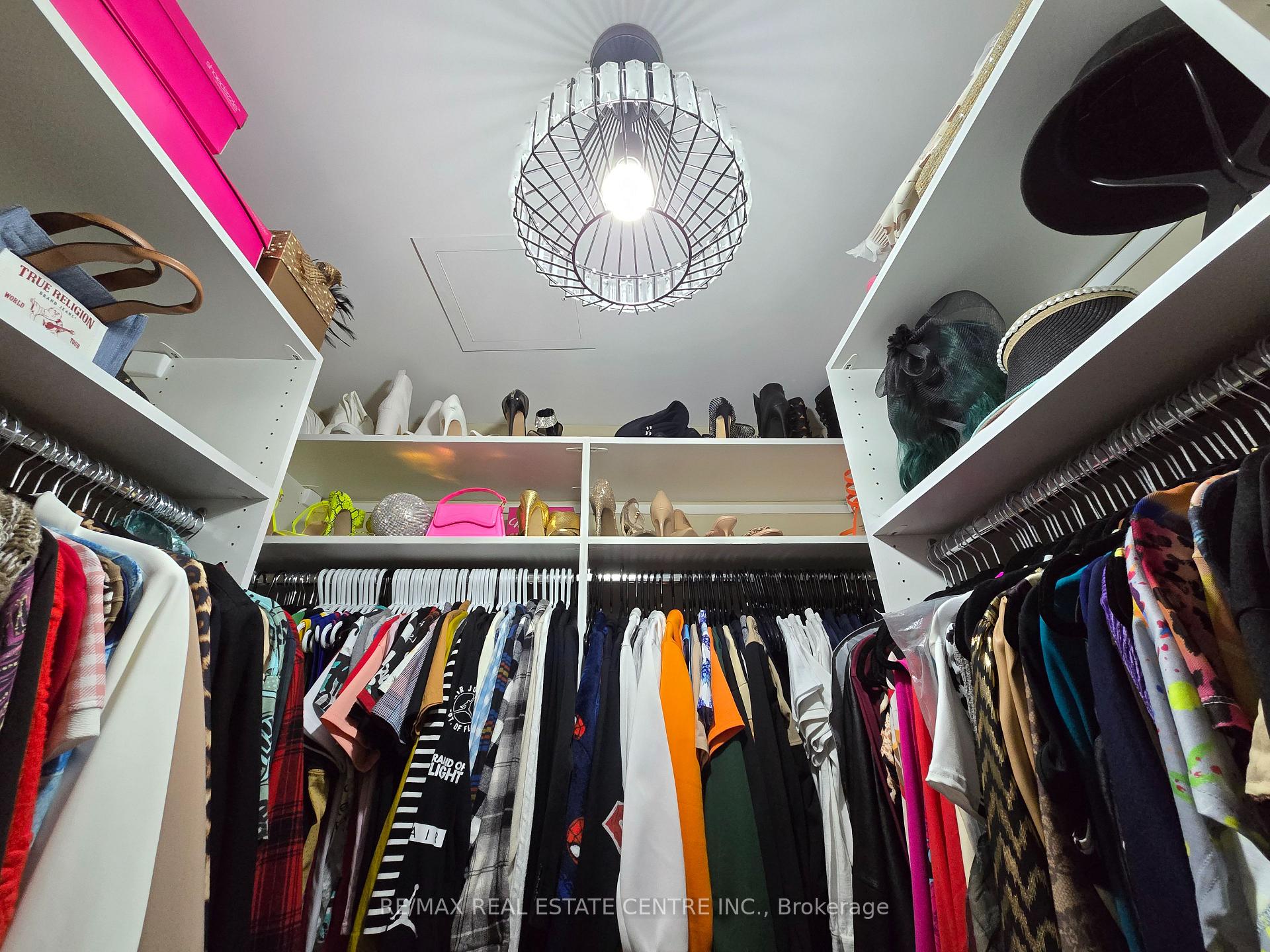 Photo 33 of Unit PH207, 18 Harding Boulevard, Richmond Hill, Harding — HOMEH