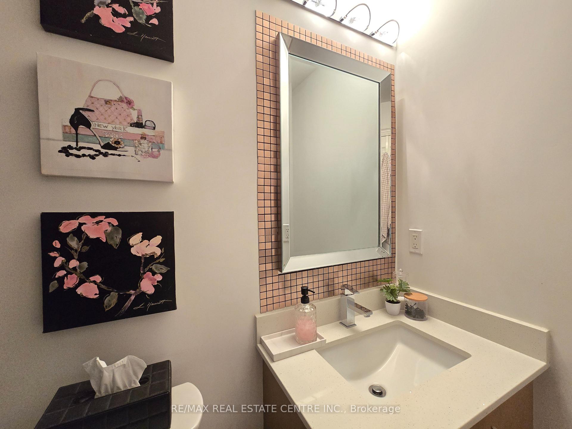 Photo 39 of Unit PH207, 18 Harding Boulevard, Richmond Hill, Harding — HOMEH