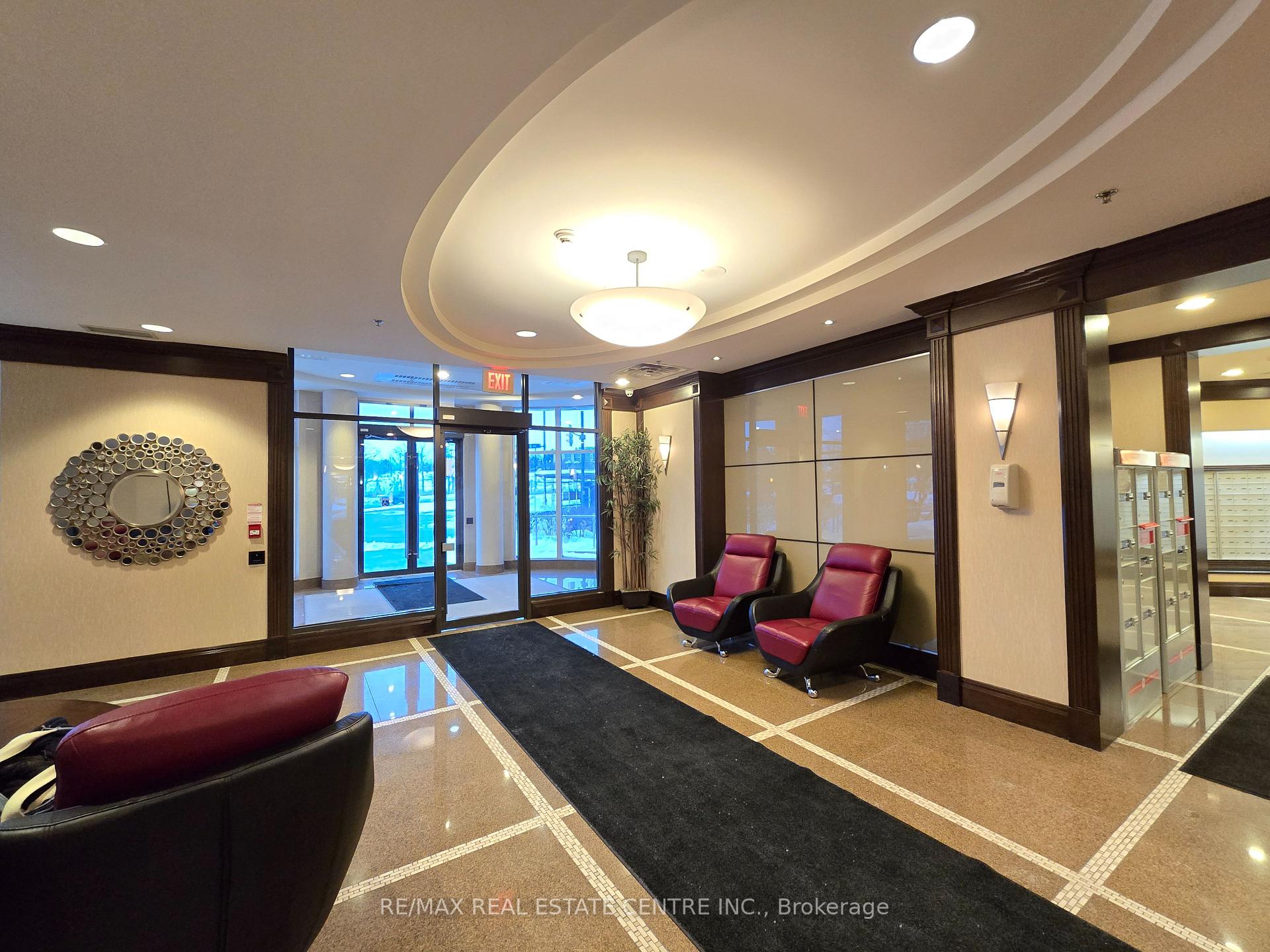 Photo 43 of Unit PH207, 18 Harding Boulevard, Richmond Hill, Harding — HOMEH