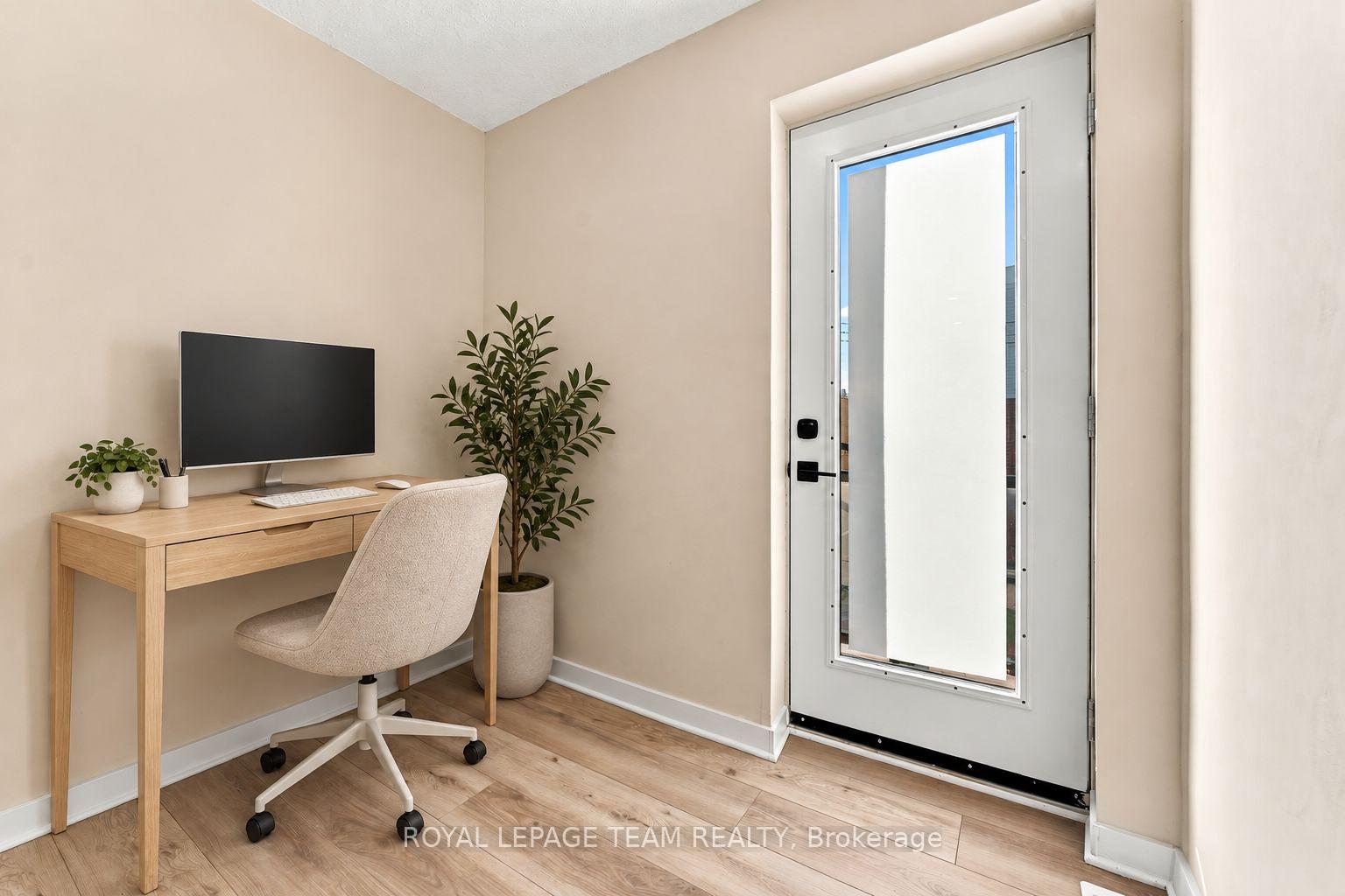 Photo 18 of Unit B, 13 Balsam Street, Ottawa, West Centre Town — HOMEH