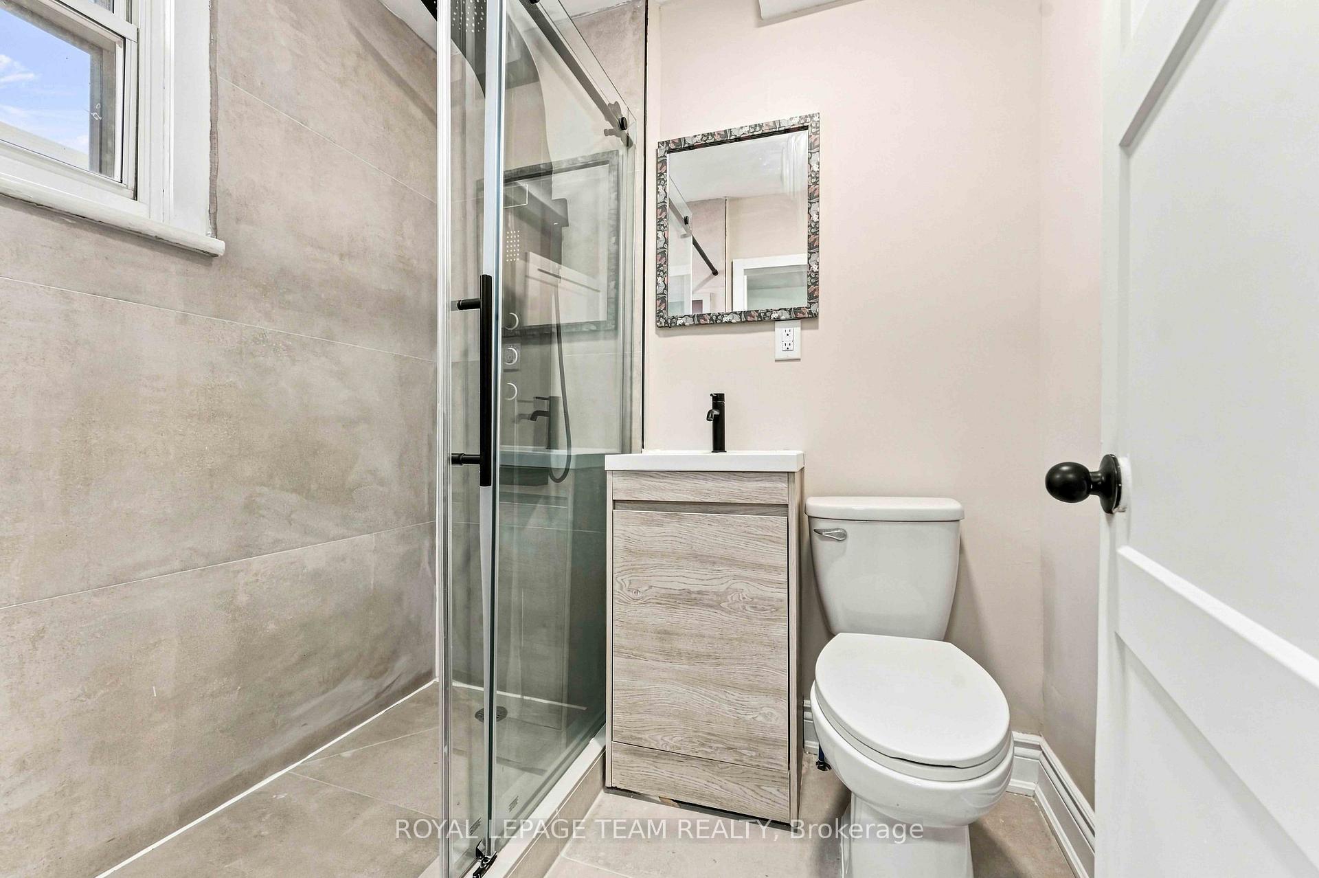 Photo 22 of Unit B, 13 Balsam Street, Ottawa, West Centre Town — HOMEH