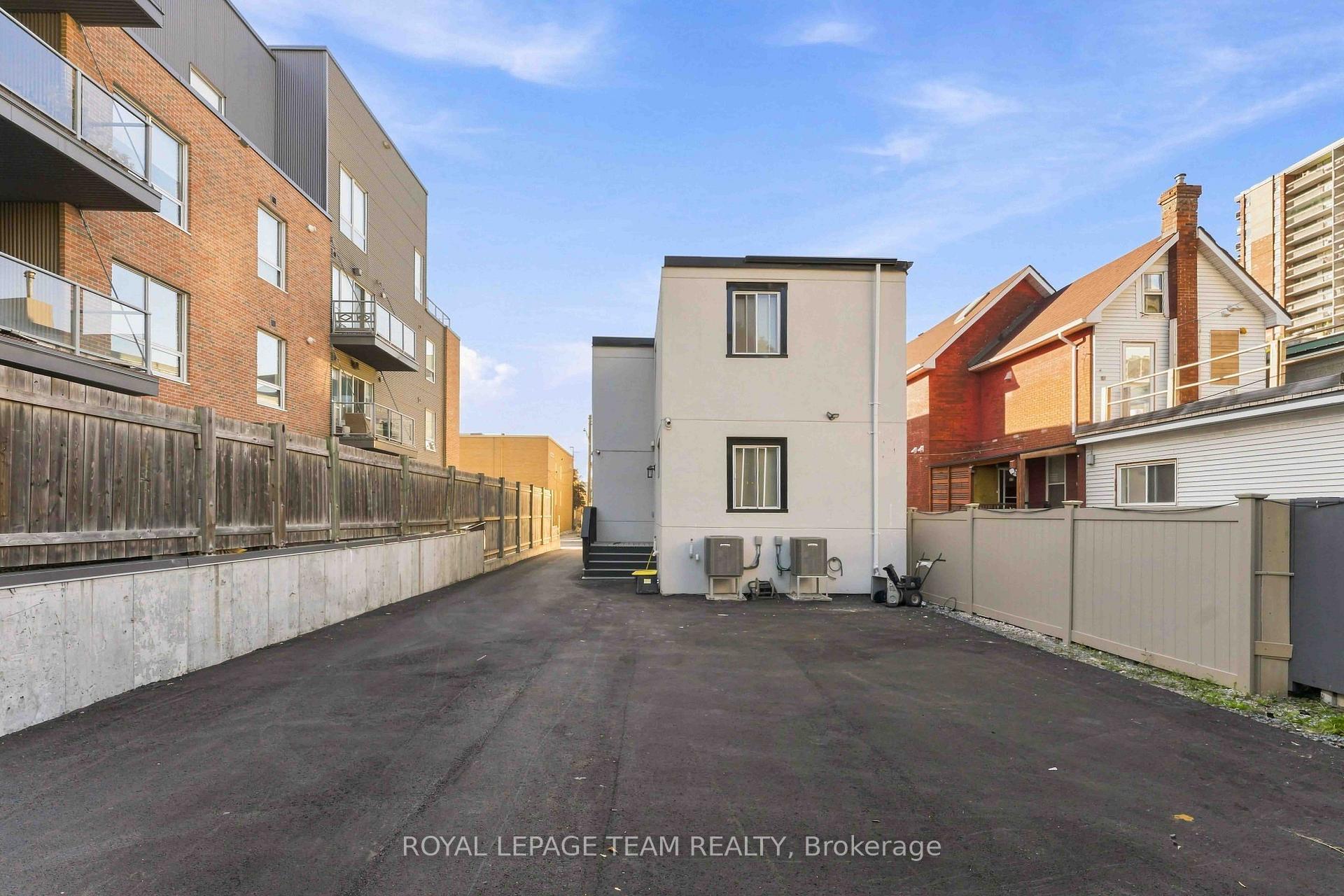 Photo 27 of Unit B, 13 Balsam Street, Ottawa, West Centre Town — HOMEH