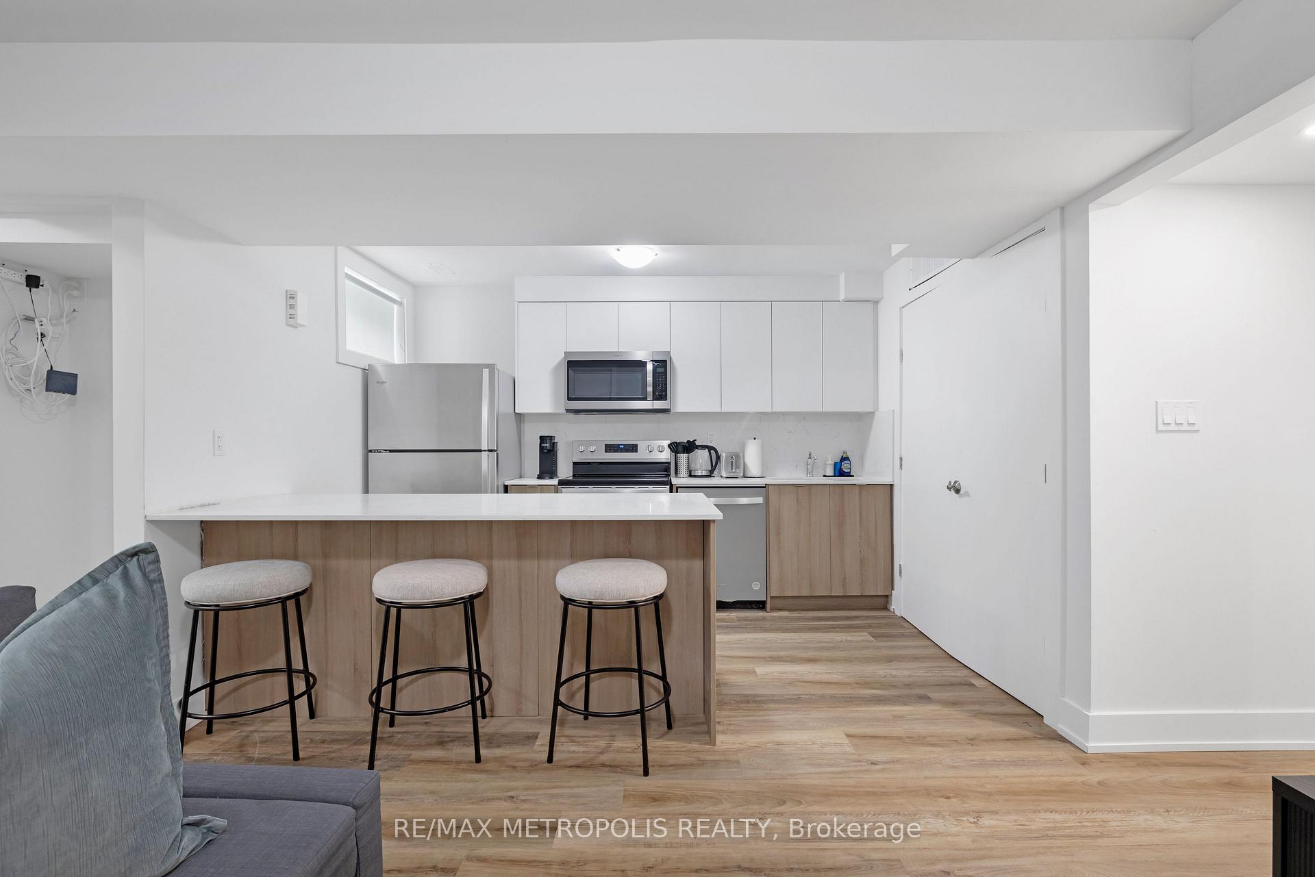 Photo 23 of 449 Lansdowne Avenue, Toronto, Dufferin Grove — HOMEH