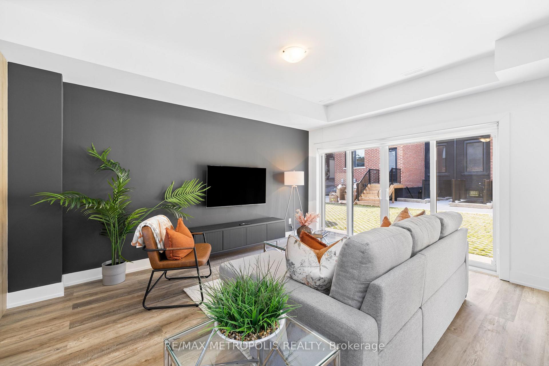 Photo 30 of 449 Lansdowne Avenue, Toronto, Dufferin Grove — HOMEH