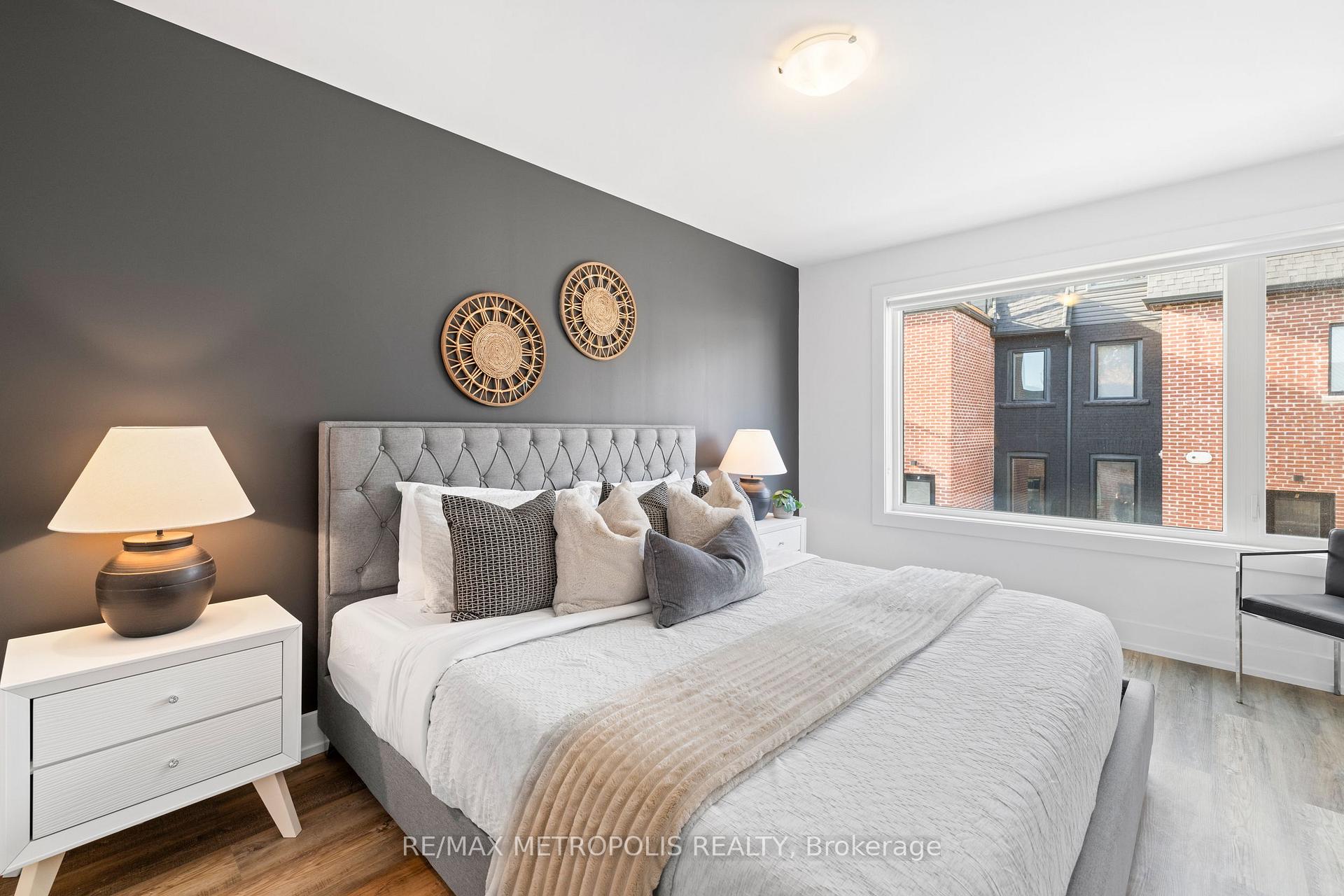 Photo 37 of 449 Lansdowne Avenue, Toronto, Dufferin Grove — HOMEH