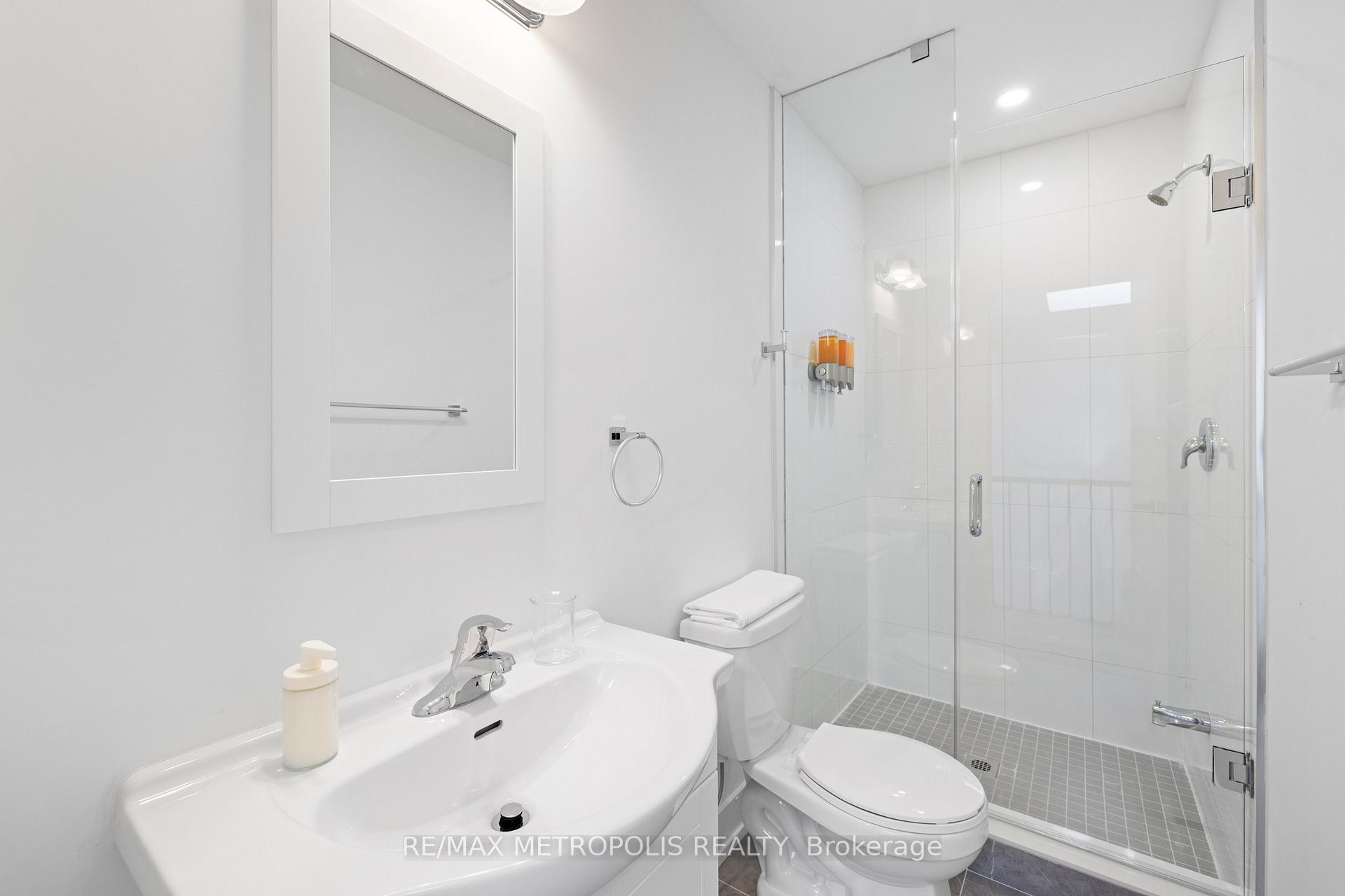 Photo 40 of 449 Lansdowne Avenue, Toronto, Dufferin Grove — HOMEH