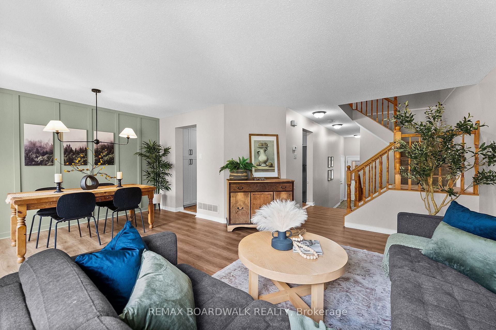 Photo 9 of 12 Willwood Crescent, Ottawa, Barrhaven - Cedargrove/Fraserdale — HOMEH