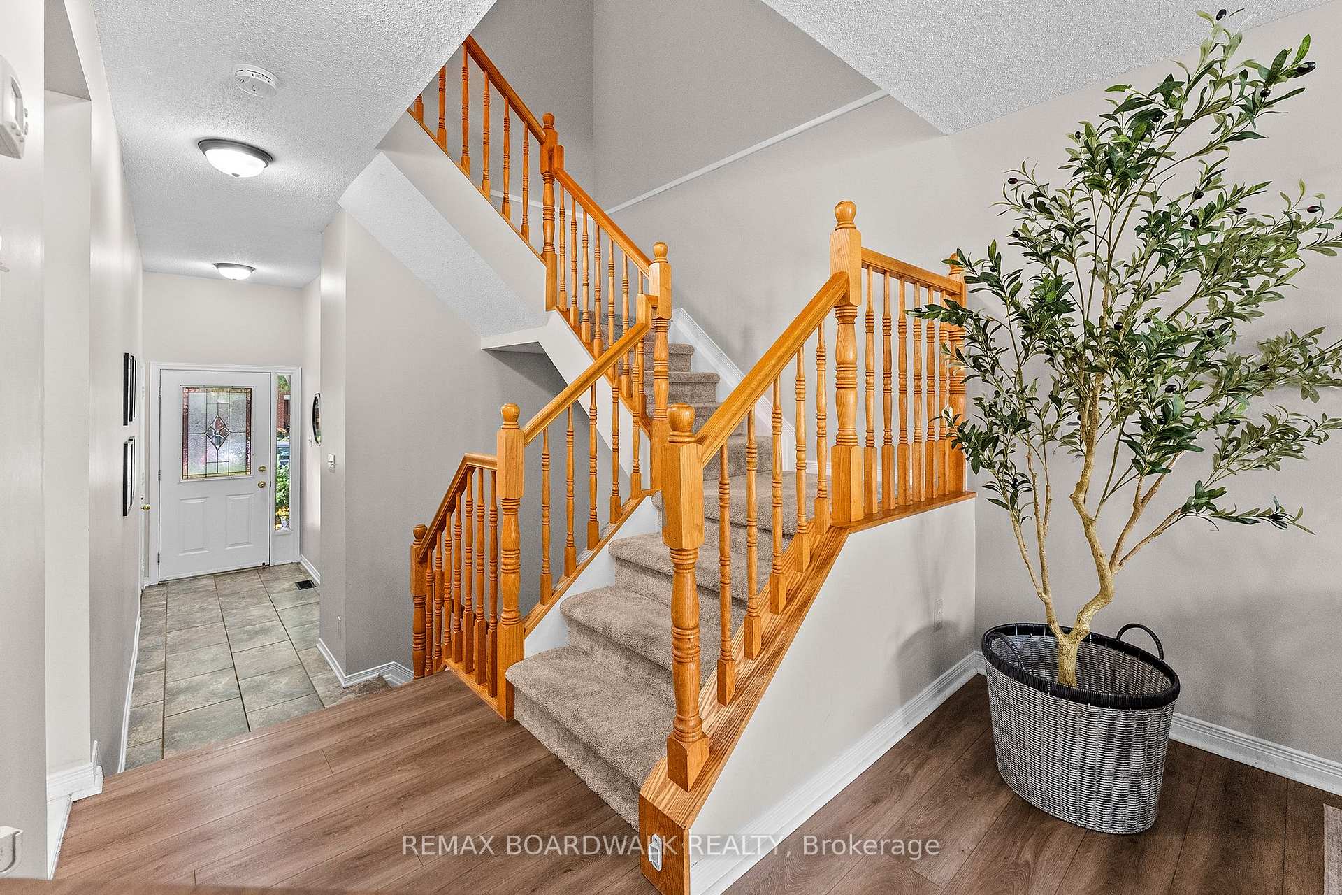 Photo 17 of 12 Willwood Crescent, Ottawa, Barrhaven - Cedargrove/Fraserdale — HOMEH