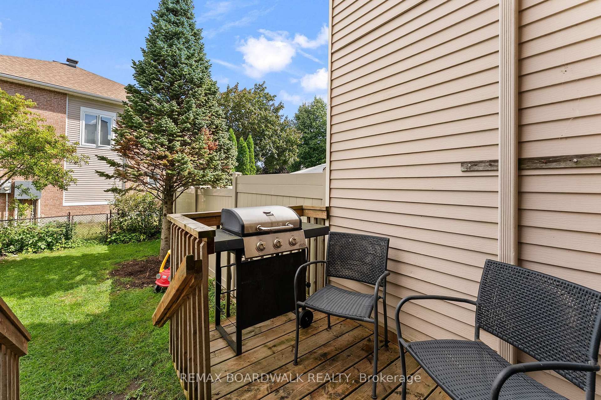 Photo 31 of 12 Willwood Crescent, Ottawa, Barrhaven - Cedargrove/Fraserdale — HOMEH