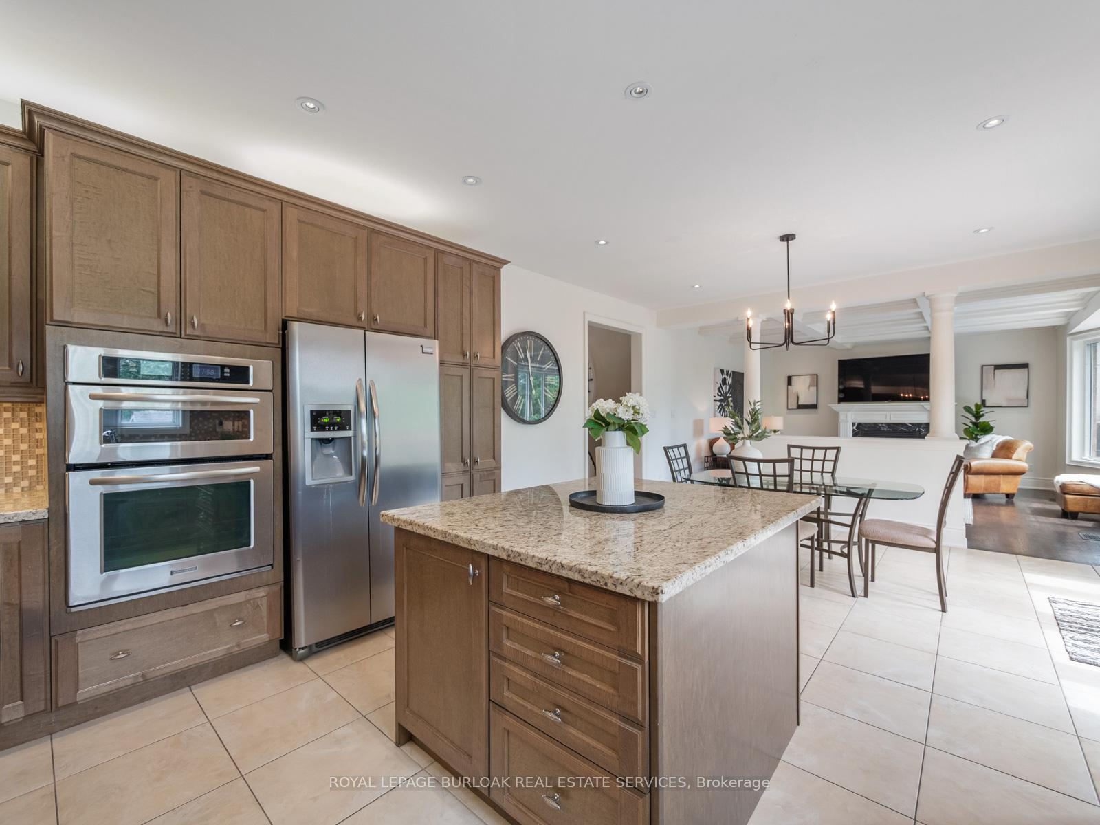 Photo 16 of 655 Kozel Court, Mississauga, Rathwood — HOMEH