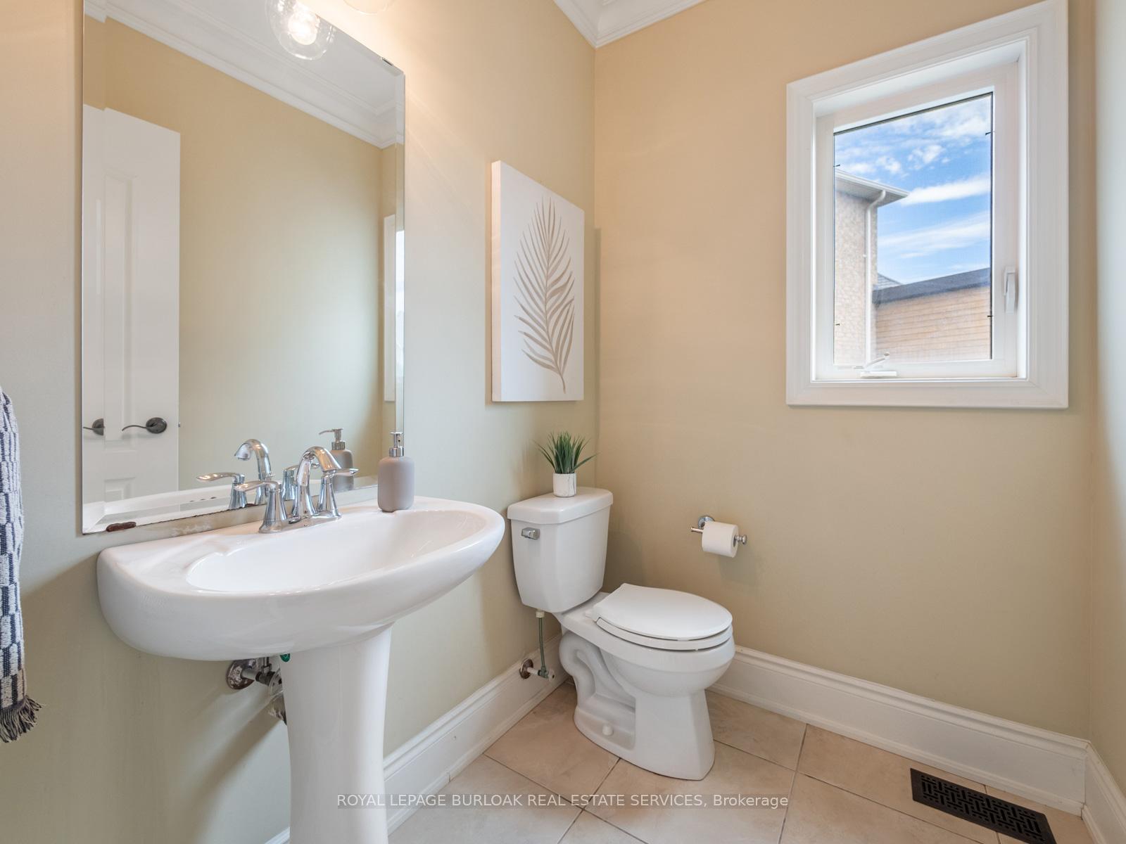 Photo 22 of 655 Kozel Court, Mississauga, Rathwood — HOMEH