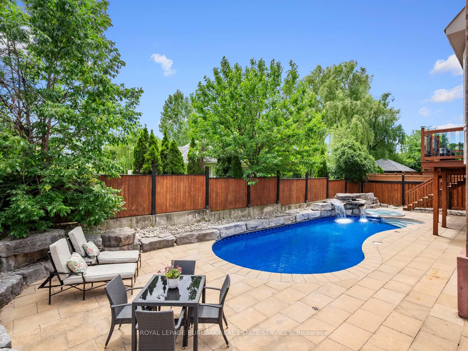 Photo 45 of 655 Kozel Court, Mississauga, Rathwood — HOMEH