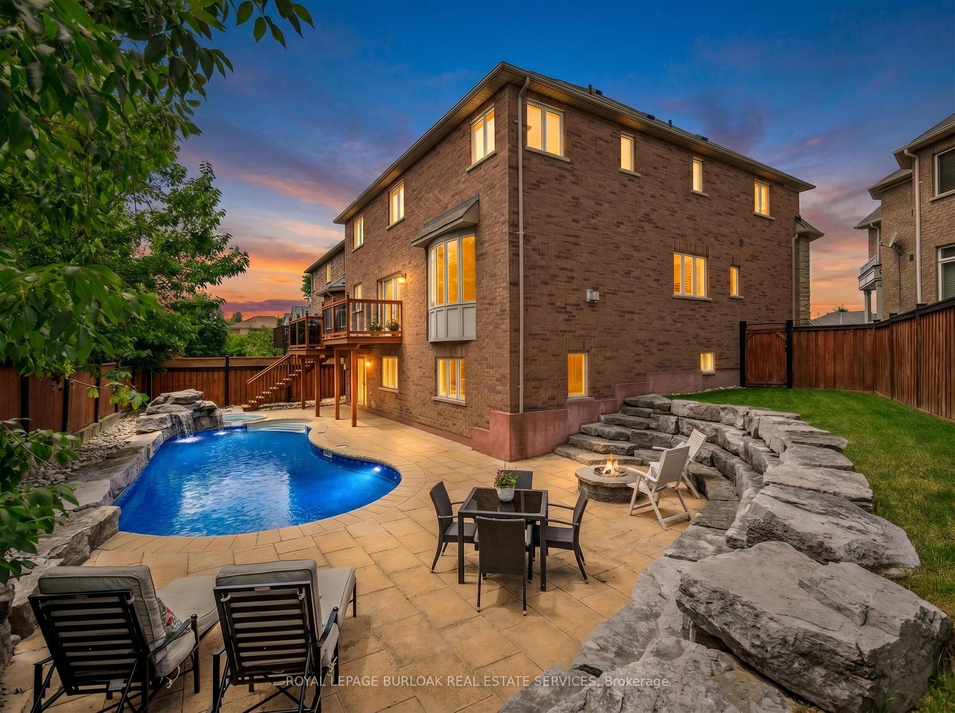 Photo 47 of 655 Kozel Court, Mississauga, Rathwood — HOMEH