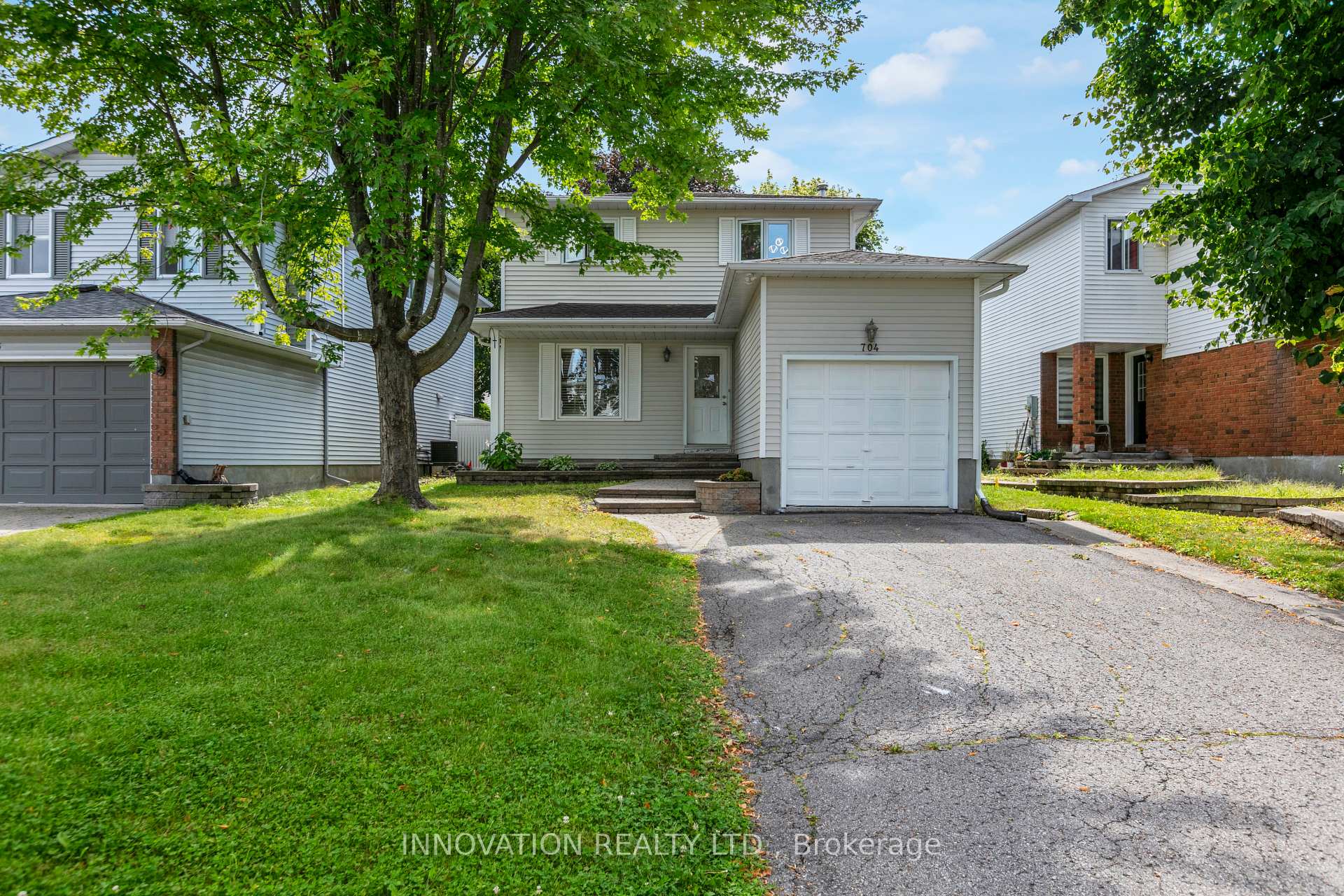 Photo of 704 Levac Drive