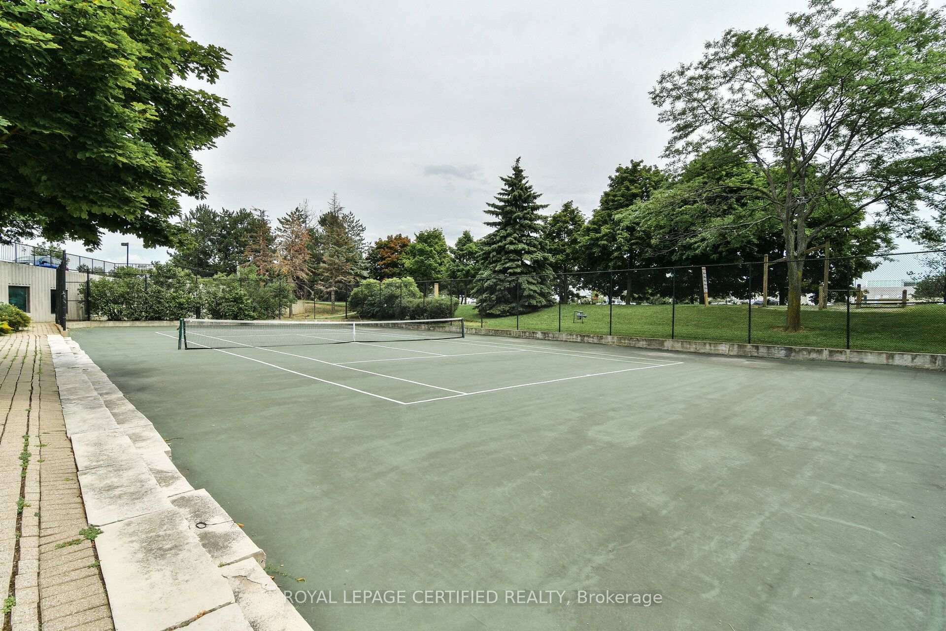 Photo 38 of Unit 1610, 24 Hanover Road, Brampton, Queen Street Corridor — HOMEH