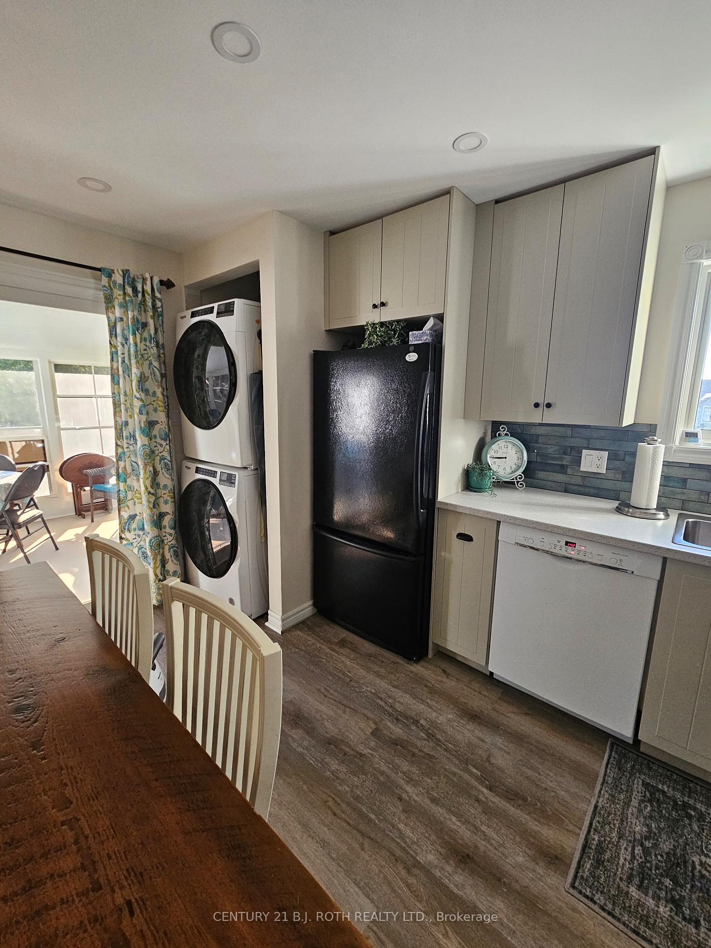 Photo 13 of 2011 25th Side Road, Innisfil, Alcona — HOMEH