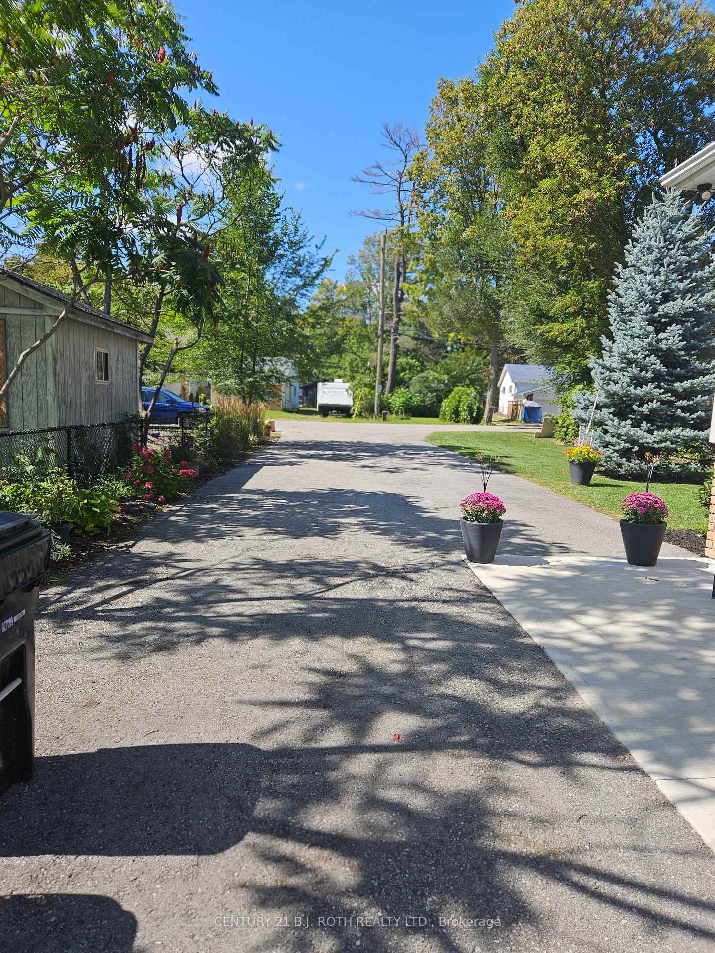 Photo 44 of 2011 25th Side Road, Innisfil, Alcona — HOMEH