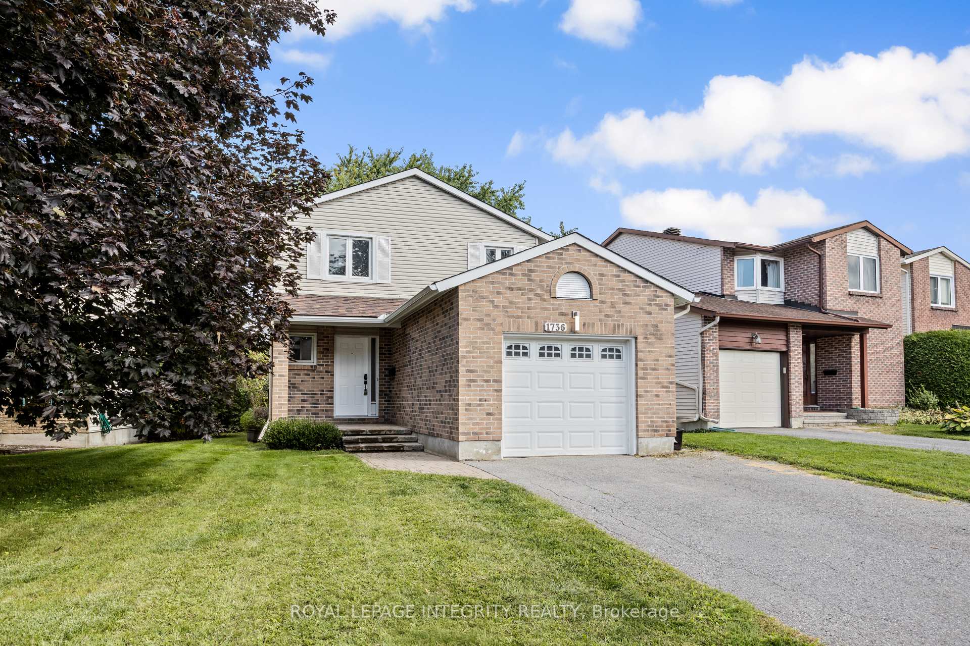 Photo 1 of 1736 Summerlands Crescent, Ottawa, Queenswood Heights South — HOMEH