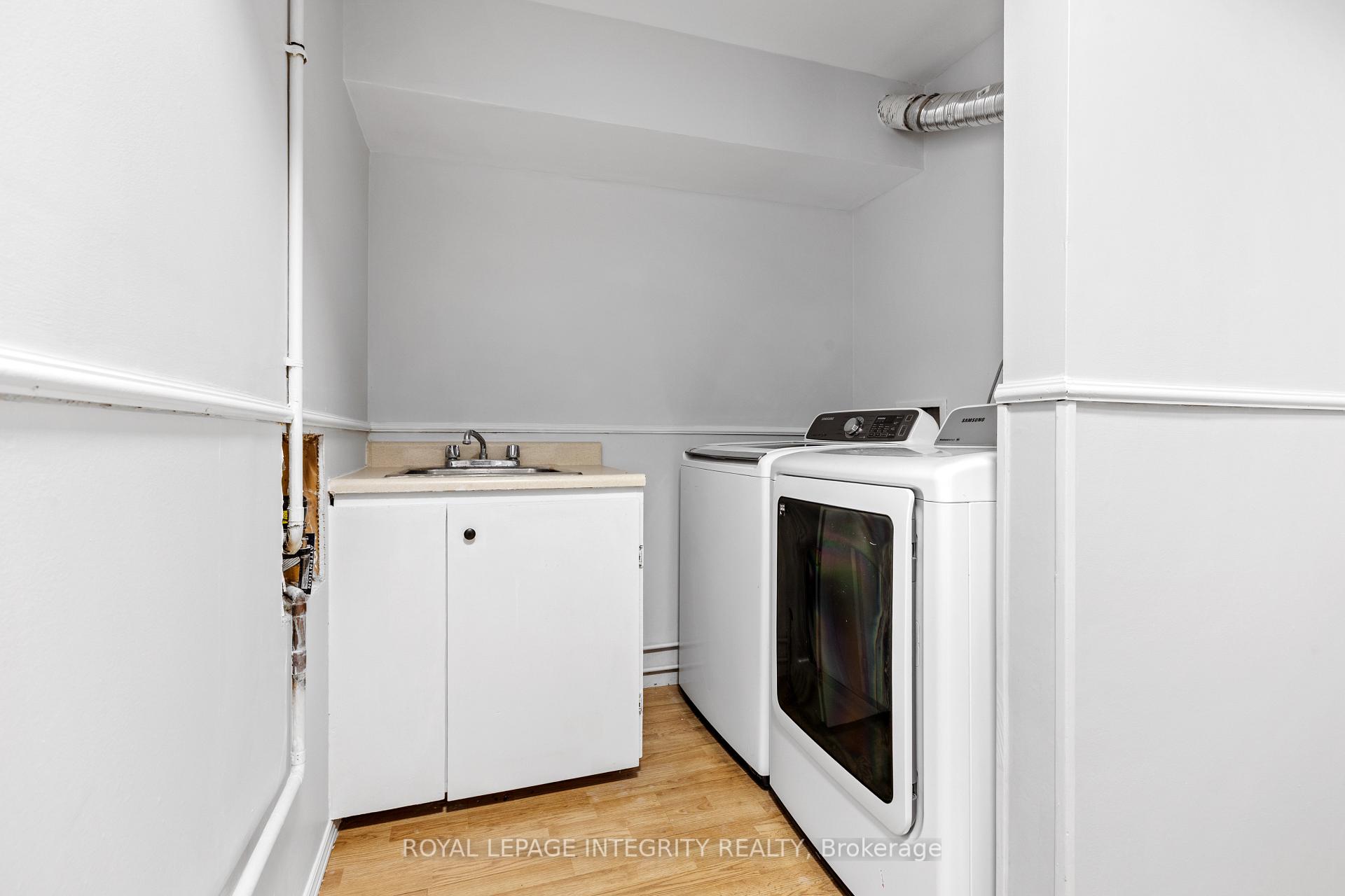 Photo 37 of 1736 Summerlands Crescent, Ottawa, Queenswood Heights South — HOMEH