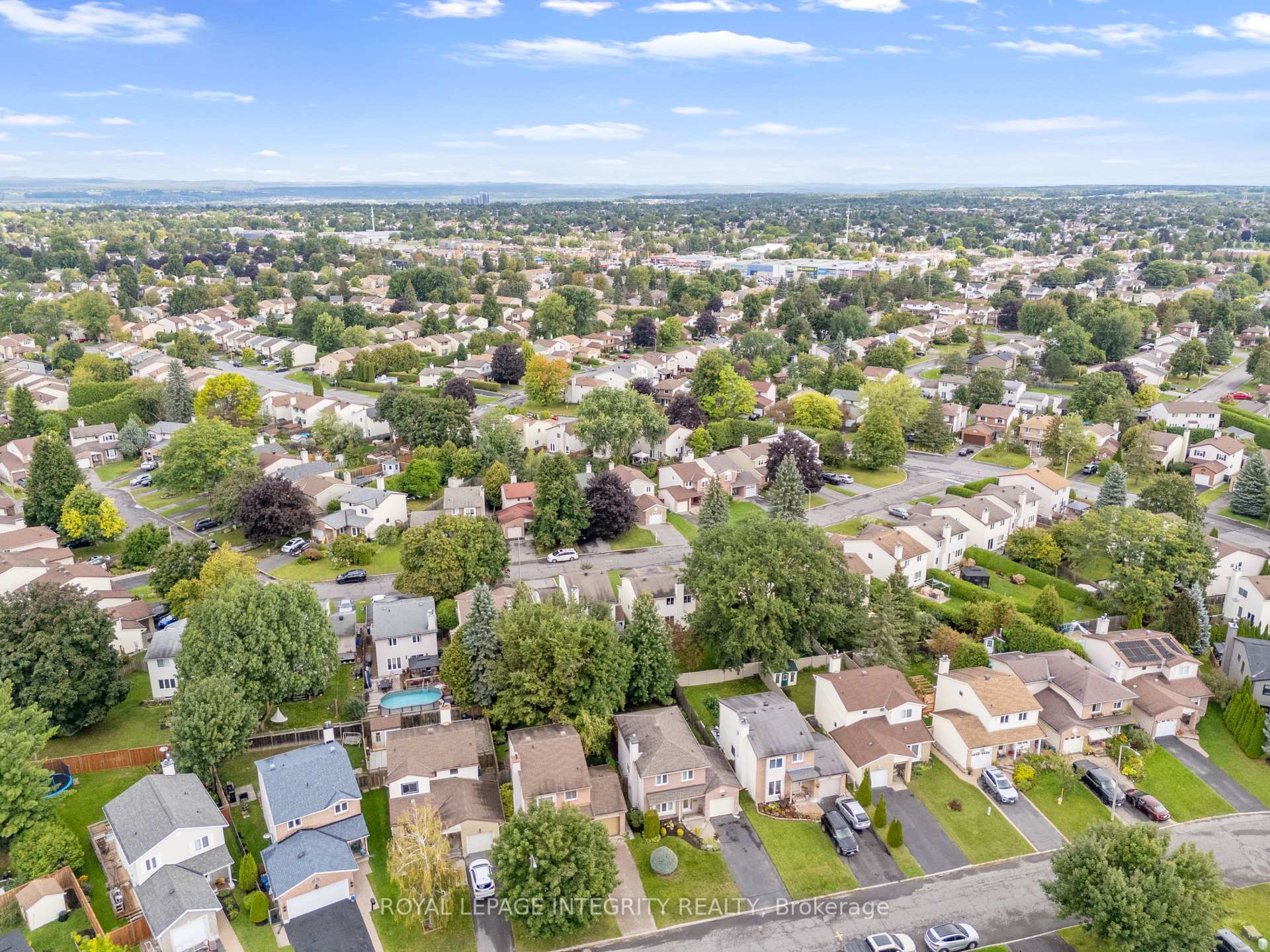 Photo 42 of 1736 Summerlands Crescent, Ottawa, Queenswood Heights South — HOMEH