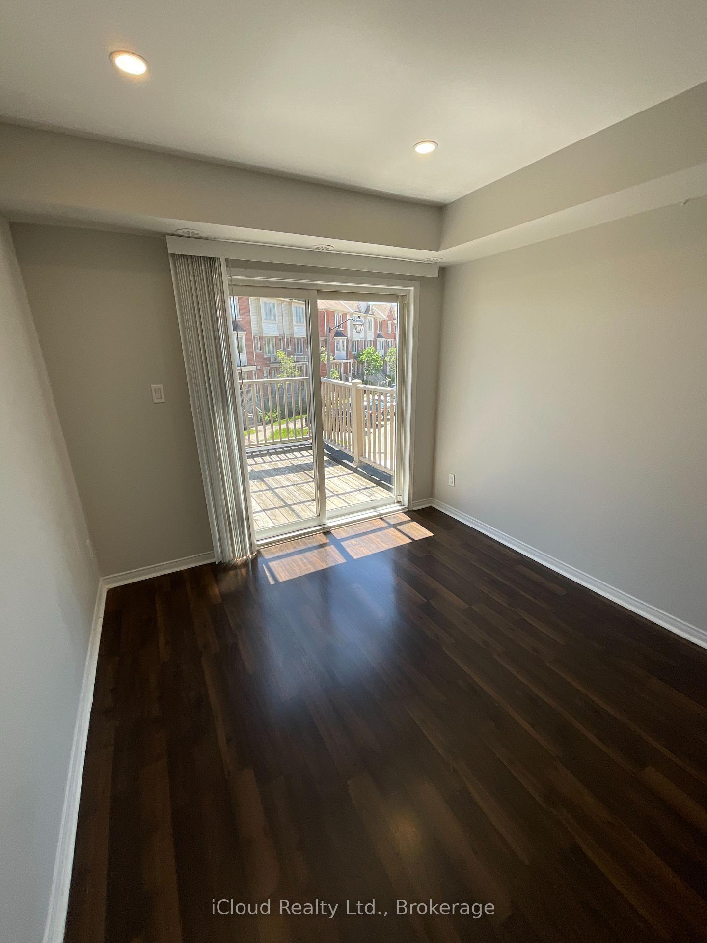 Photo 12 of Unit 8, 3070 Thomas Street, Mississauga, Churchill Meadows — HOMEH