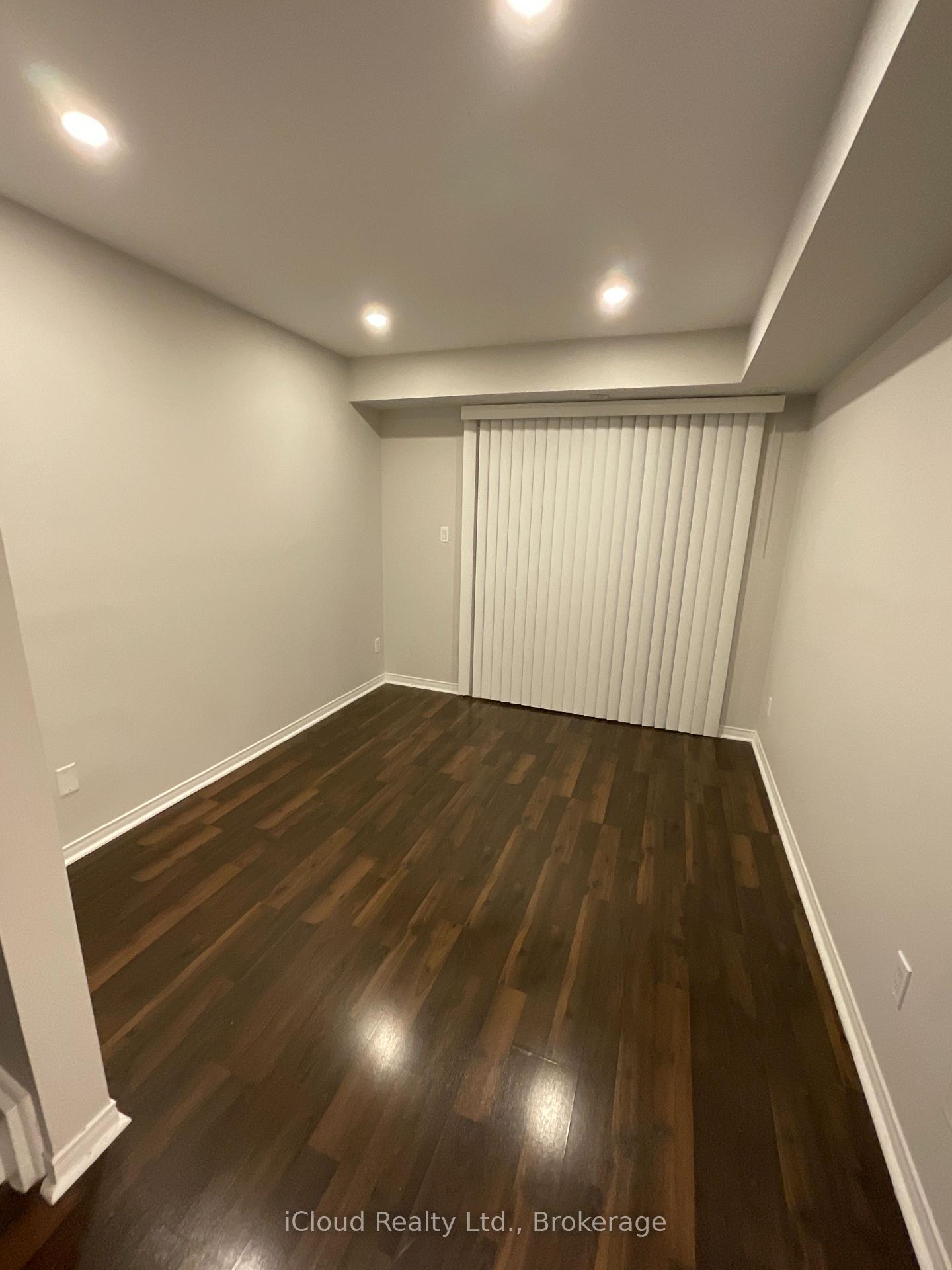 Photo 16 of Unit 8, 3070 Thomas Street, Mississauga, Churchill Meadows — HOMEH