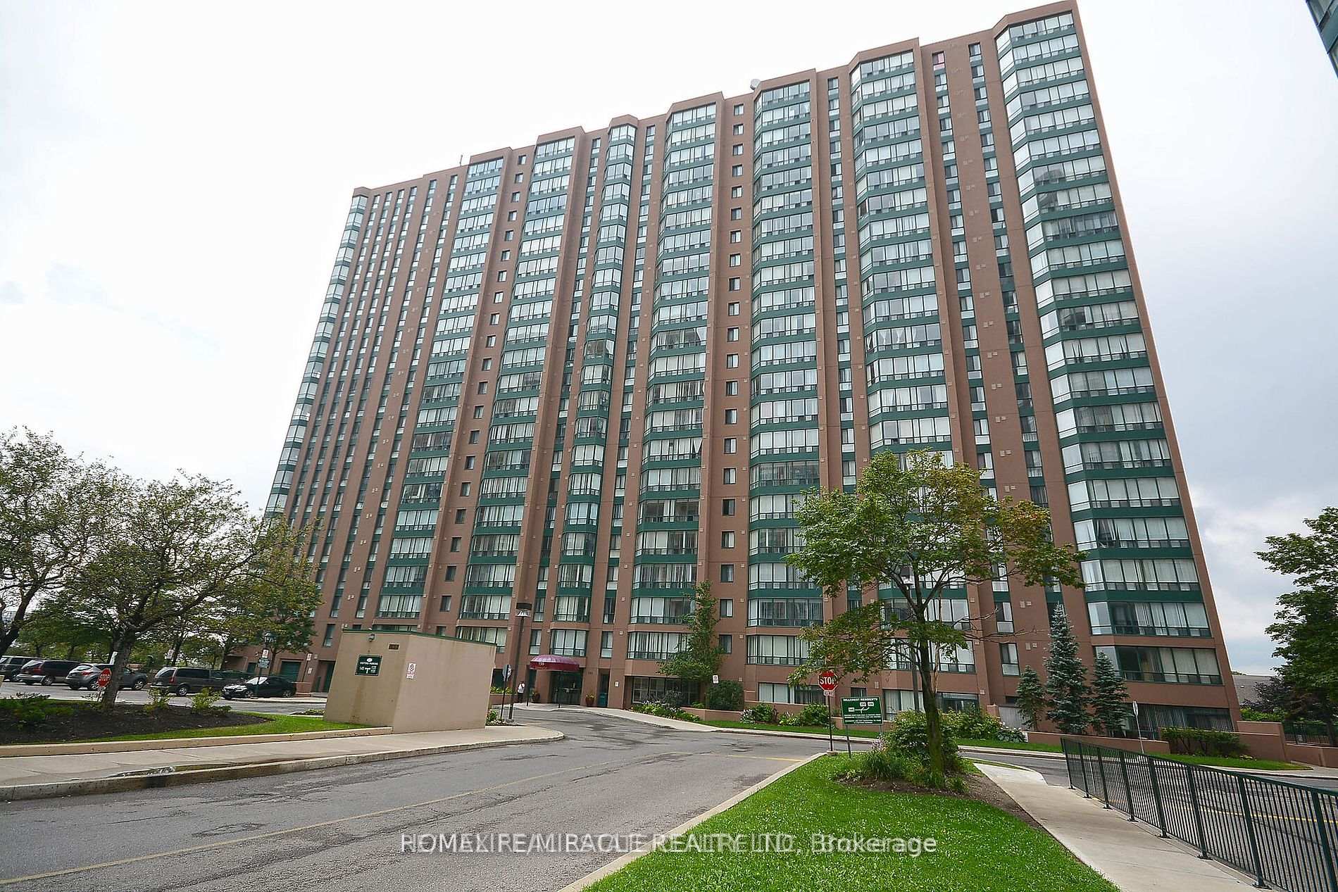 Front of Unit 307, 155 Hillcrest Avenue