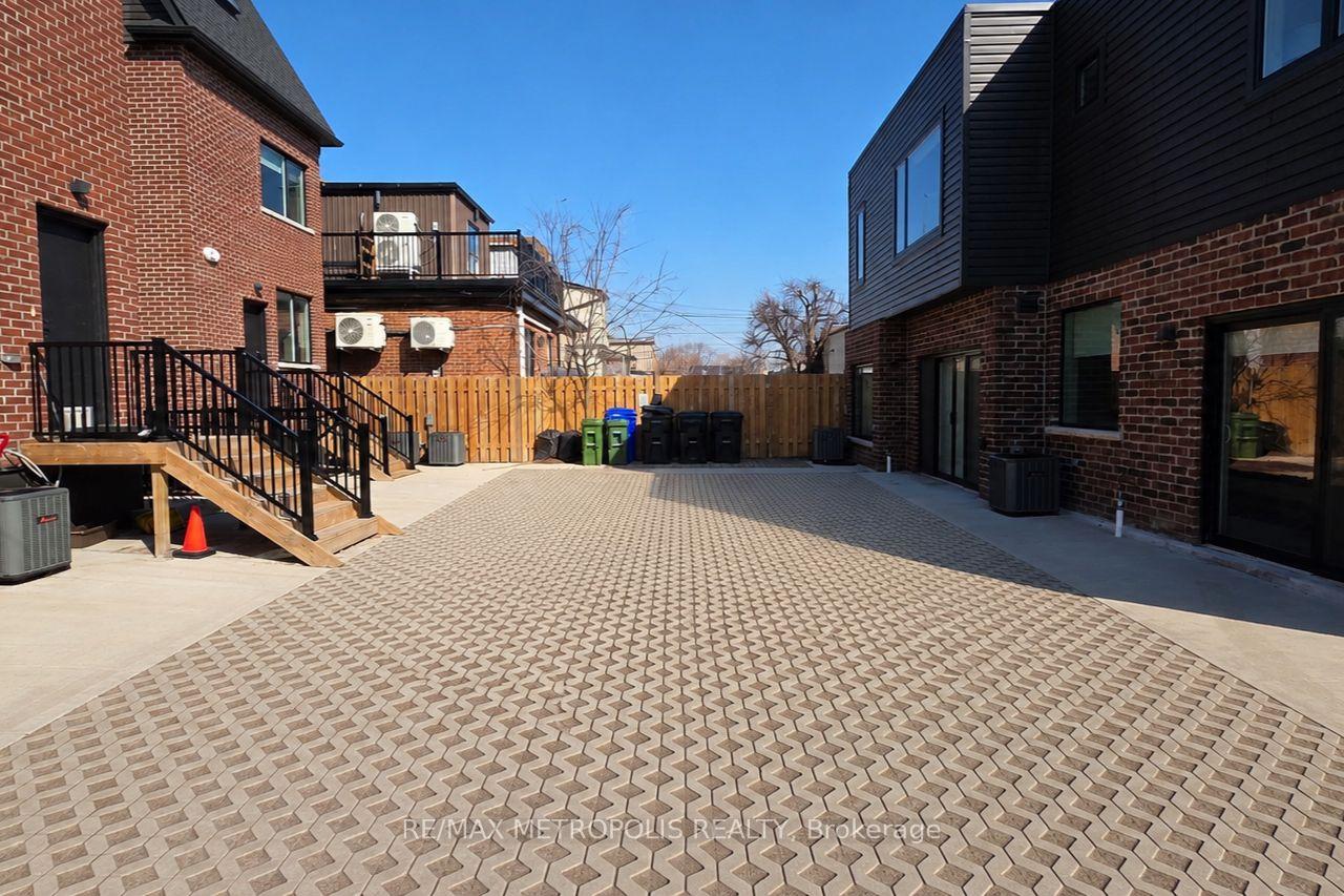 Photo 47 of 447 - 449 Lansdowne Avenue, Toronto, Dufferin Grove — HOMEH