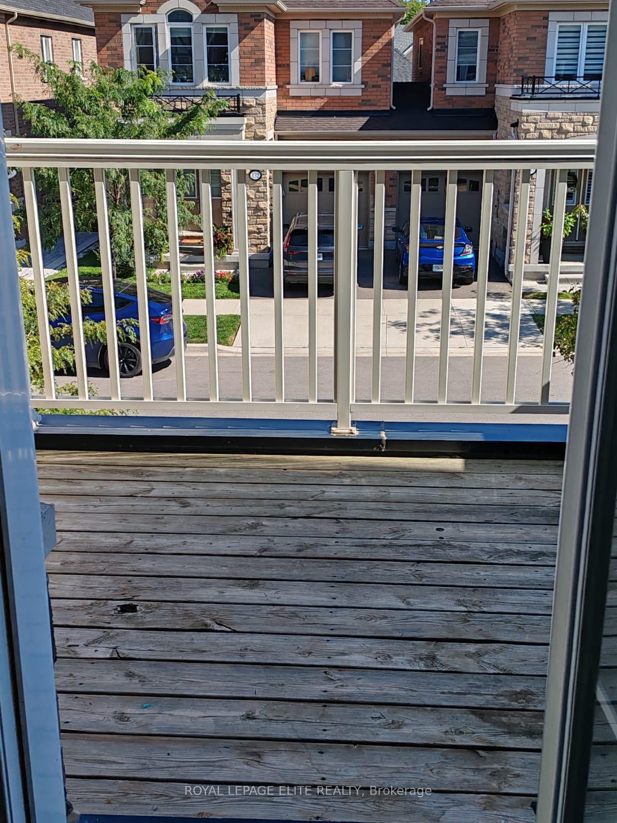 Photo 5 of 133 Toucan Trail, Oakville, Glen Abbey — HOMEH