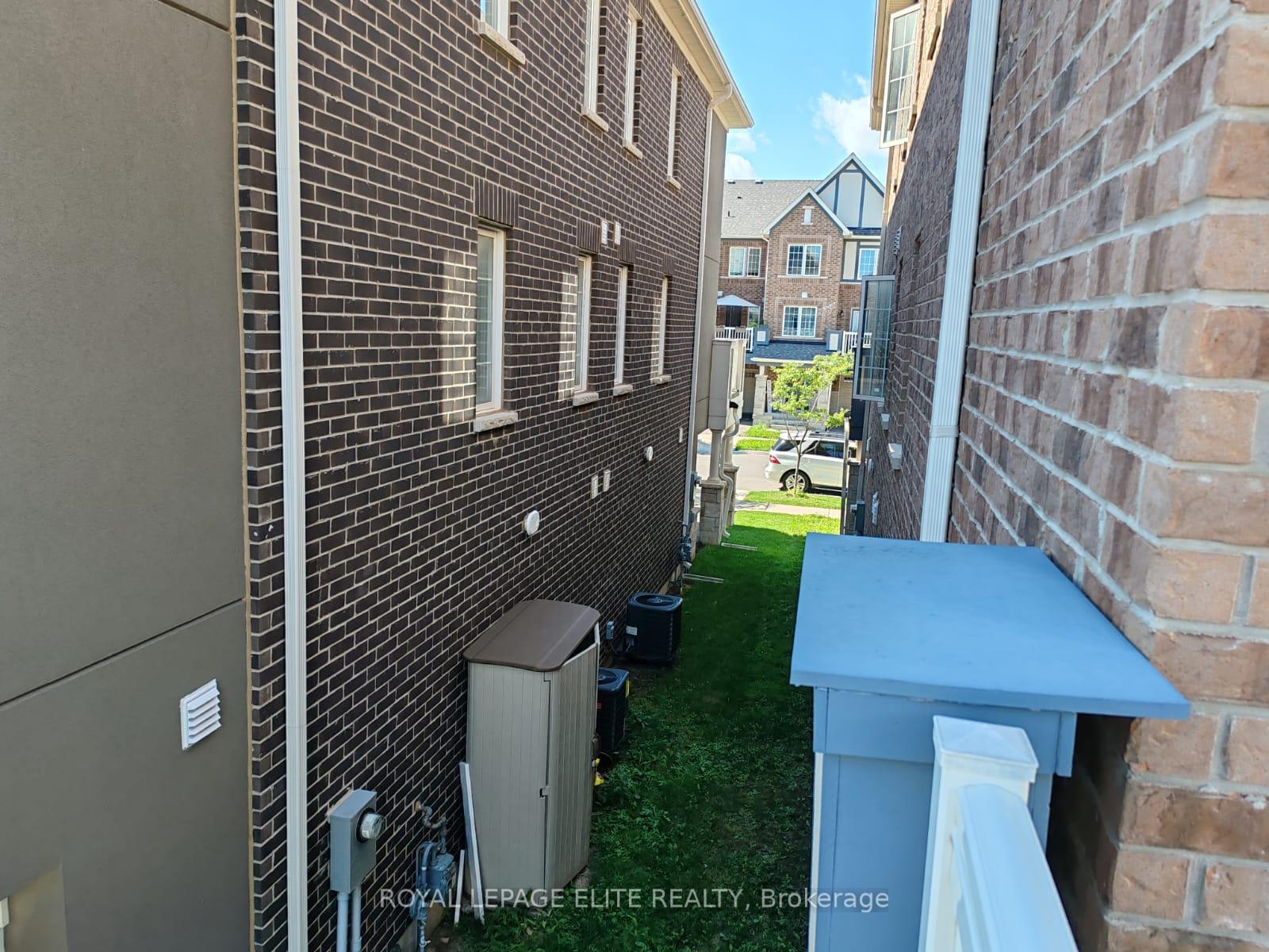 Photo 6 of 133 Toucan Trail, Oakville, Glen Abbey — HOMEH