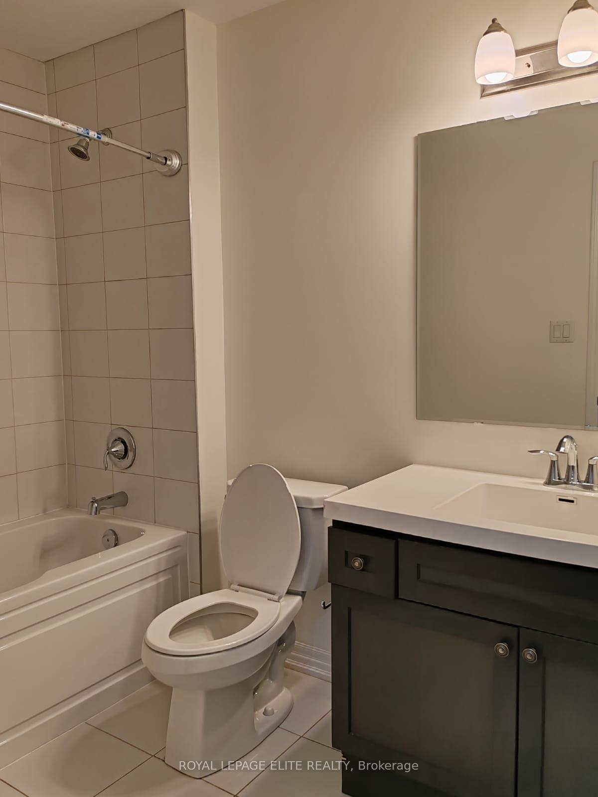 Photo 10 of 133 Toucan Trail, Oakville, Glen Abbey — HOMEH