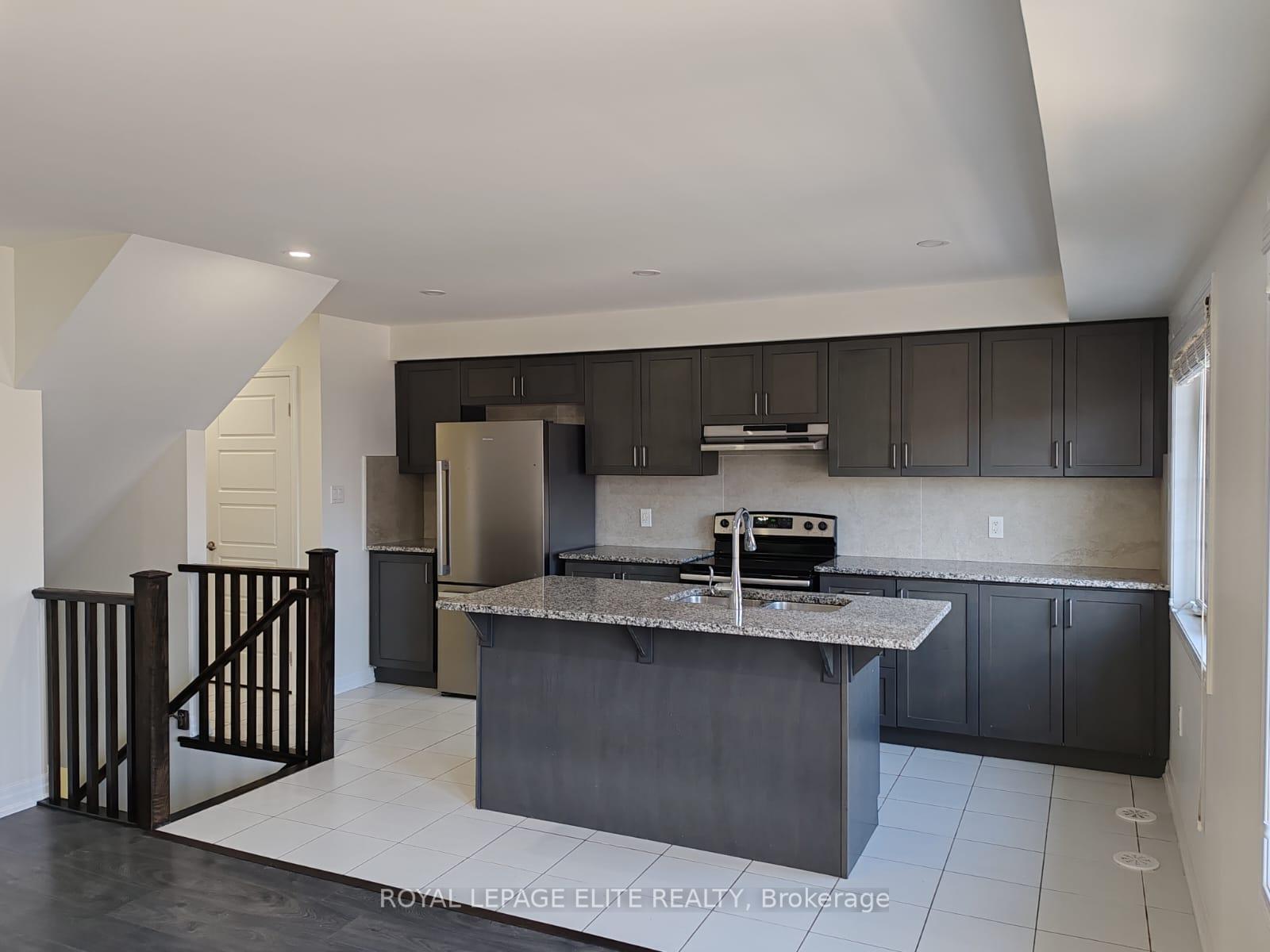 Photo 19 of 133 Toucan Trail, Oakville, Glen Abbey — HOMEH