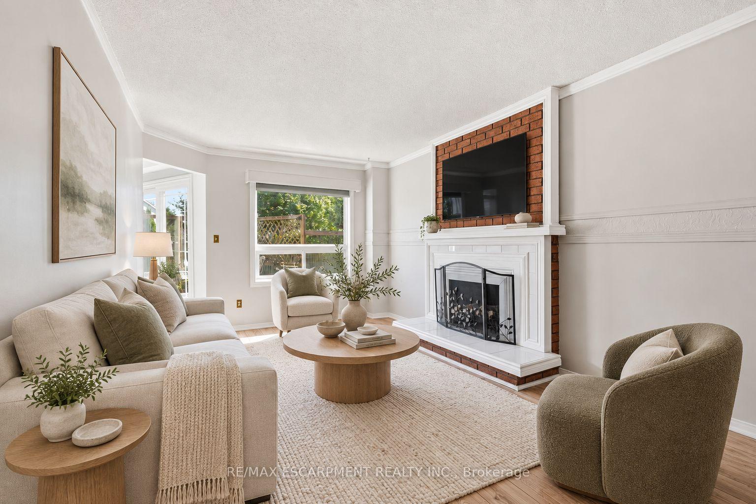 Photo 12 of 1058 Glenbrook Avenue, Oakville, Wedgewood Creek — HOMEH