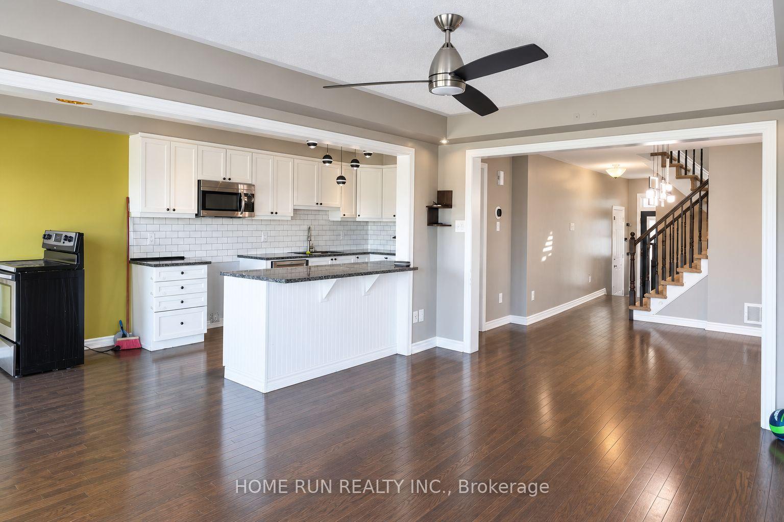 Photo 22 of 580 Meadowcreek Circle, Ottawa, Kanata - Emerald Meadows/Trailwest — HOMEH