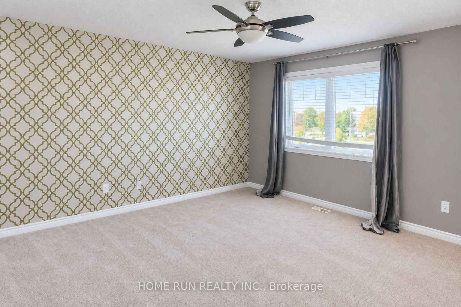 Photo 39 of 580 Meadowcreek Circle, Ottawa, Kanata - Emerald Meadows/Trailwest — HOMEH