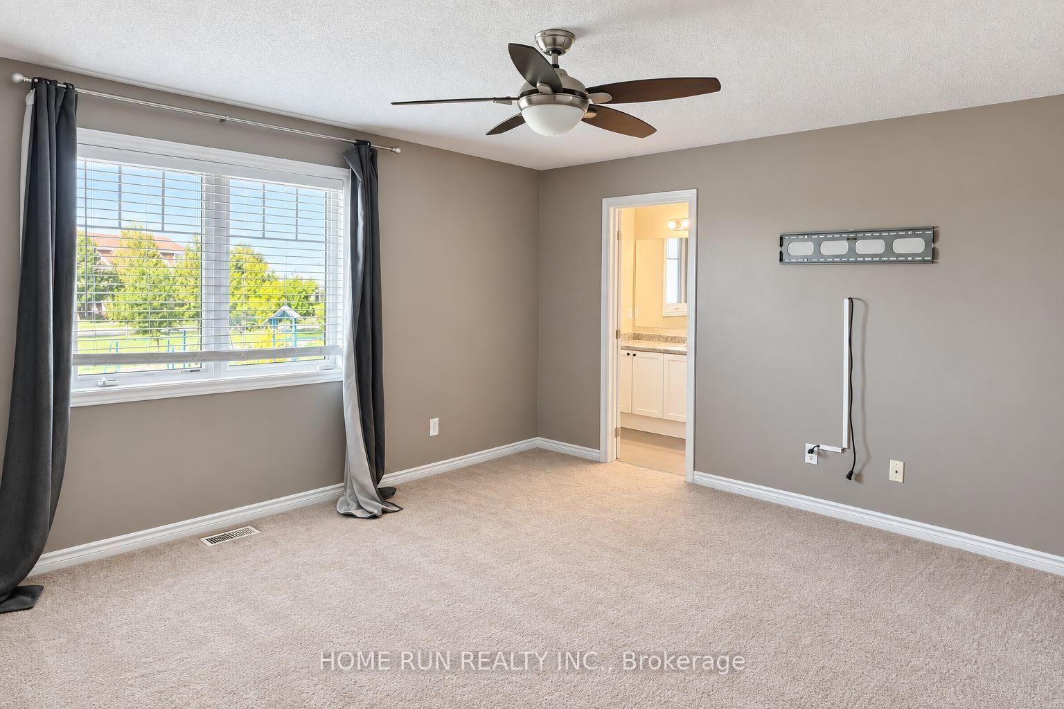 Photo 41 of 580 Meadowcreek Circle, Ottawa, Kanata - Emerald Meadows/Trailwest — HOMEH