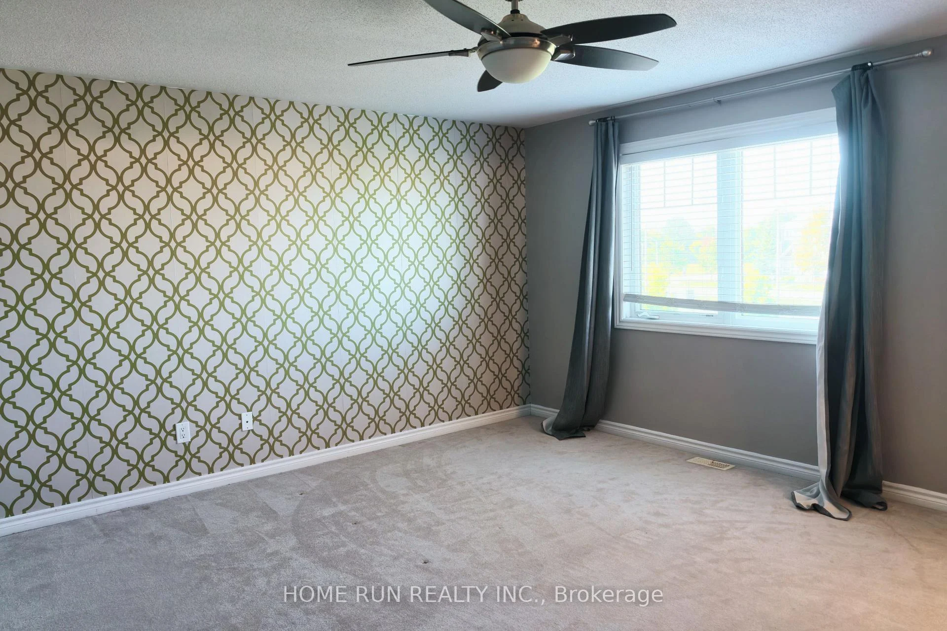 Photo 28 of 580 Meadowcreek Circle, Ottawa, Kanata - Emerald Meadows/Trailwest — HOMEH