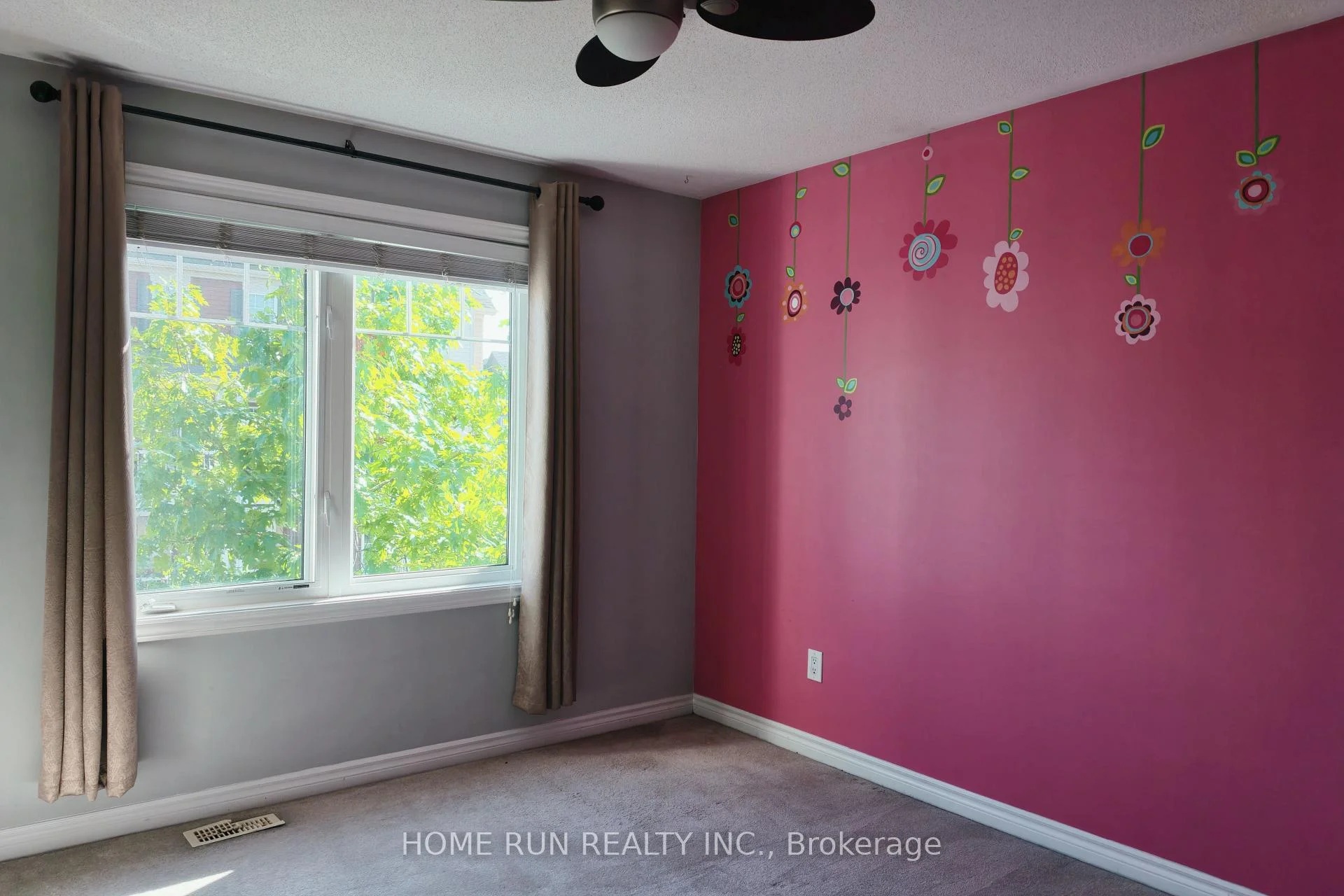 Photo 38 of 580 Meadowcreek Circle, Ottawa, Kanata - Emerald Meadows/Trailwest — HOMEH