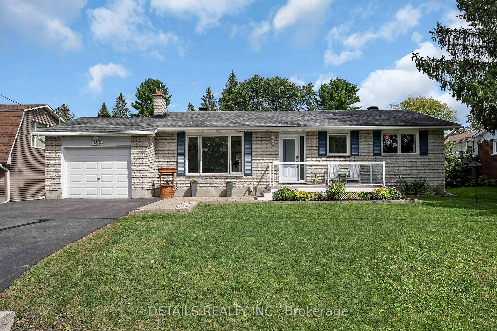 Photo 5 of 100 Fowler Street S, Ottawa, Richmond — HOMEH