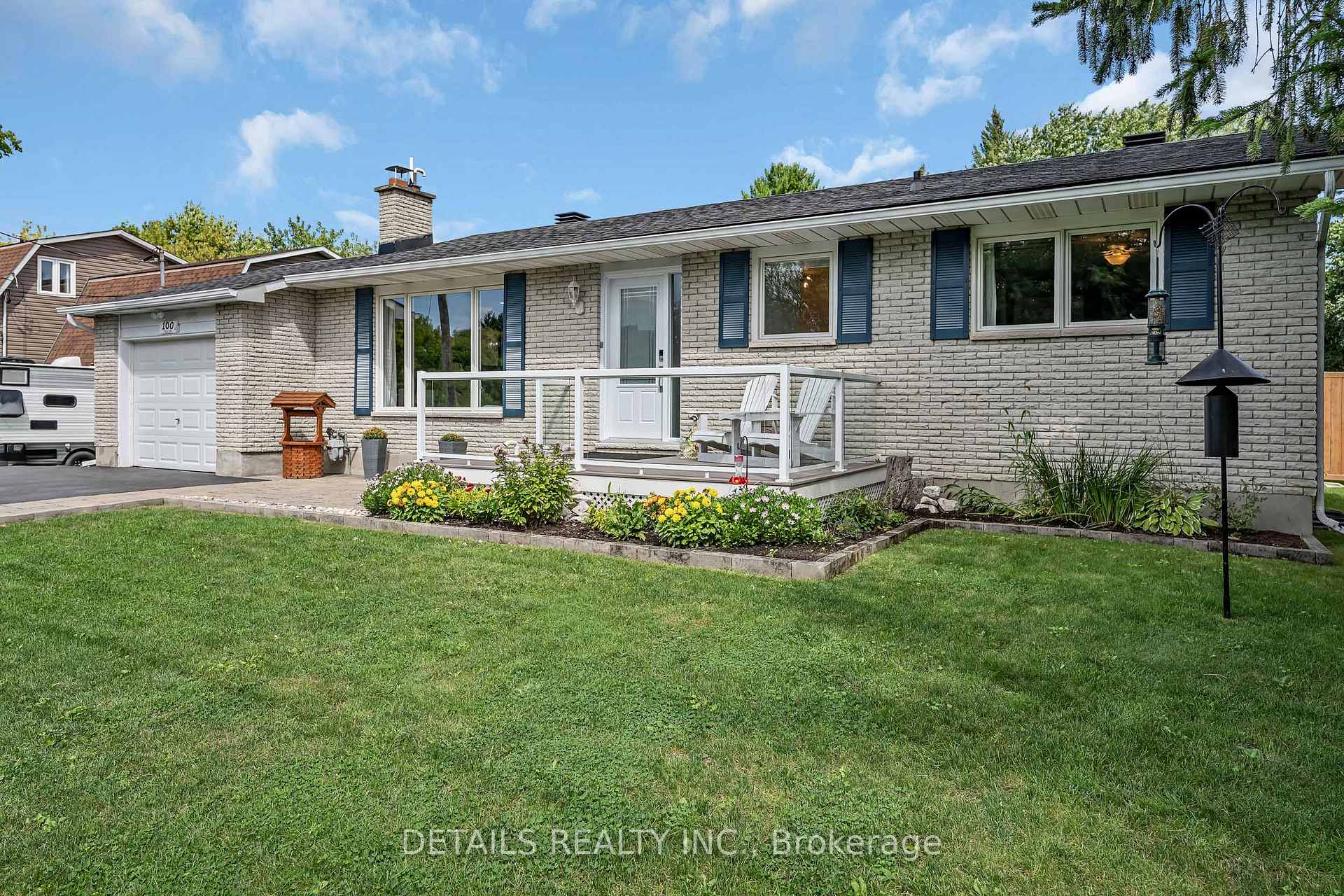 Photo 6 of 100 Fowler Street S, Ottawa, Richmond — HOMEH