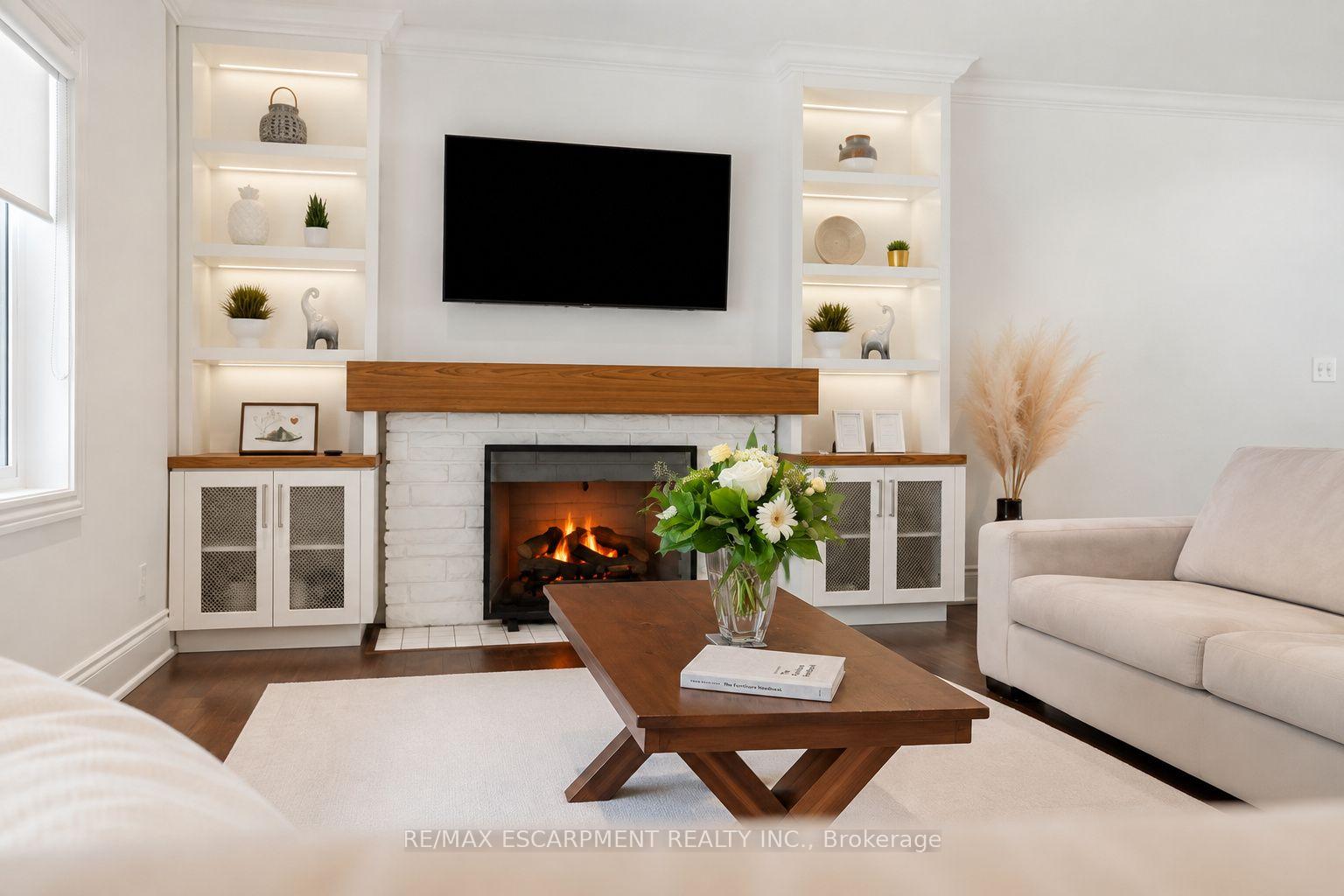 Photo 6 of 270 Poplar Drive, Burlington, Shoreacres — HOMEH