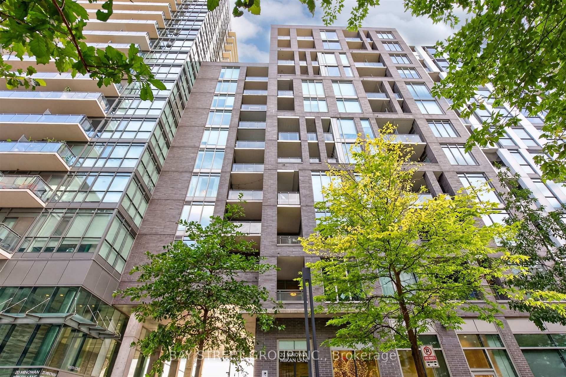 Photo of Unit 211, 20 minowan miikan Lane W