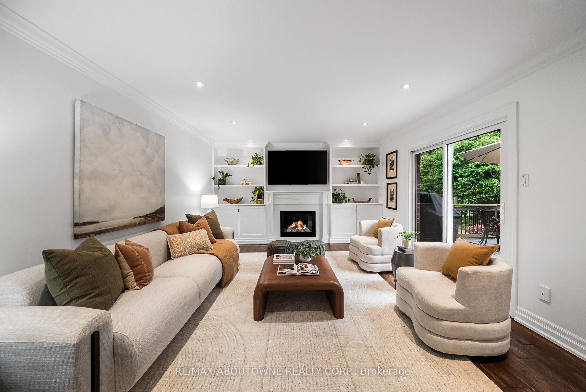 Photo 19 of 470 Carlton Drive, Oakville, Ford — HOMEH