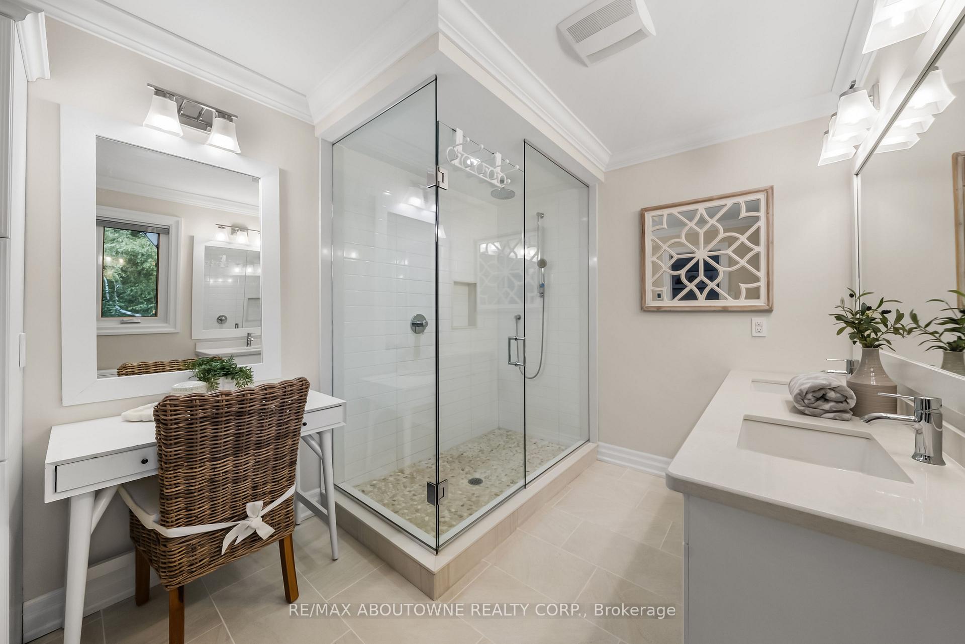 Photo 29 of 470 Carlton Drive, Oakville, Ford — HOMEH