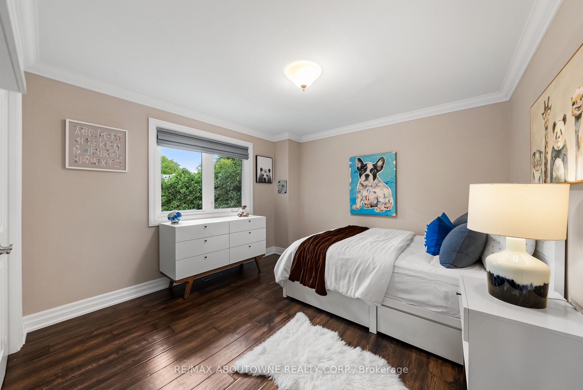Photo 35 of 470 Carlton Drive, Oakville, Ford — HOMEH